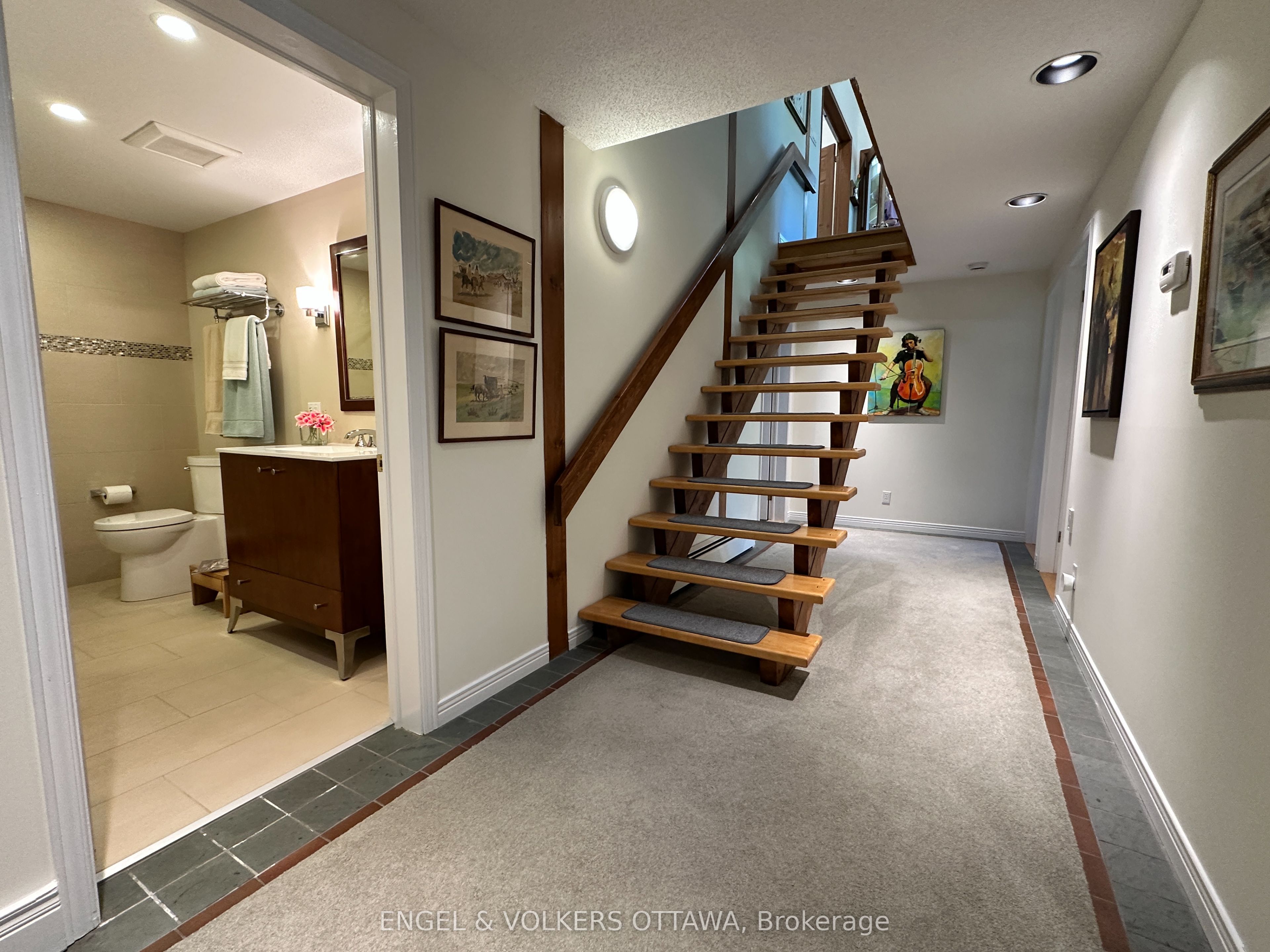 4637 Northwoods Drive Property Photo 11