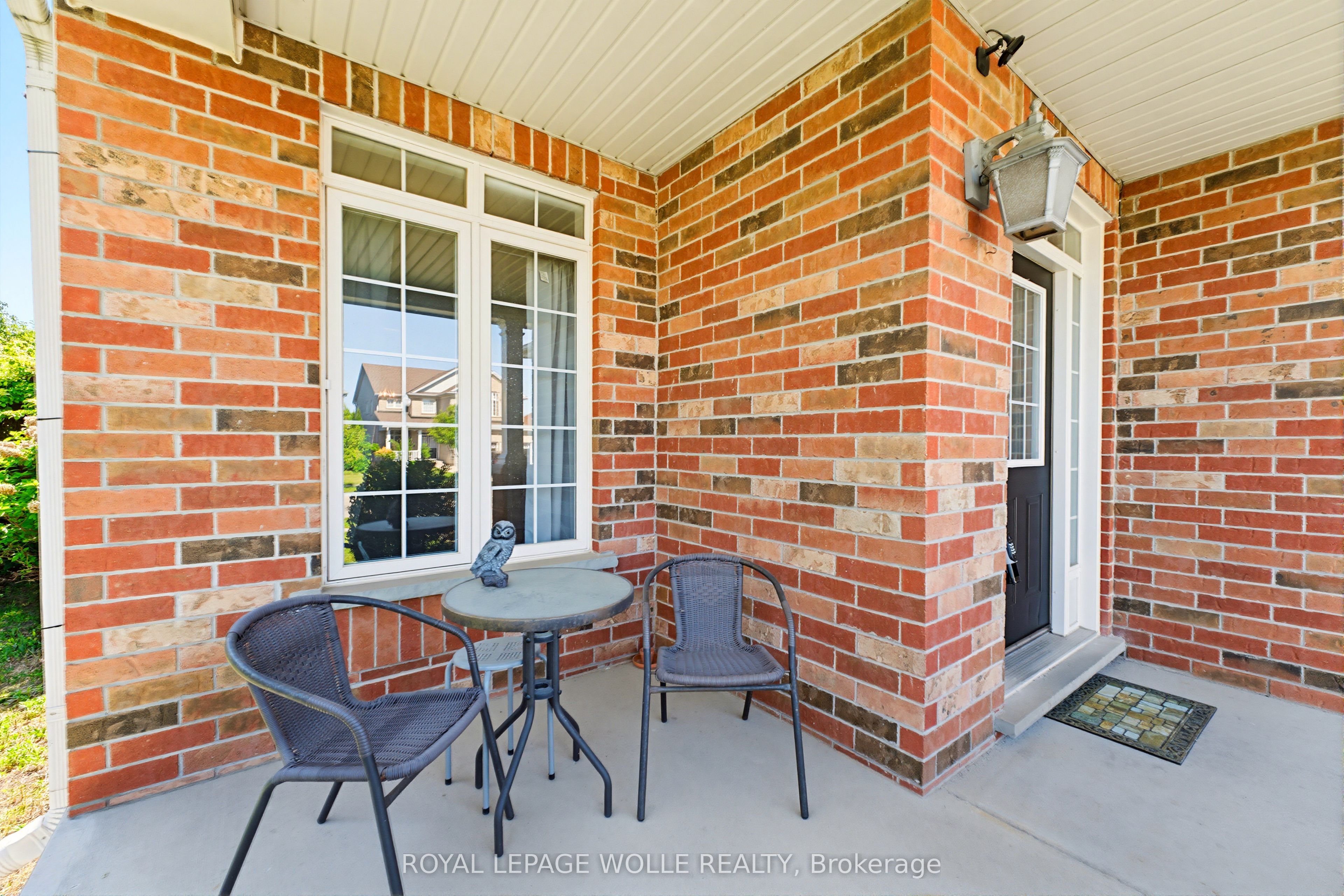 359 Pine Valley Drive Property Photo 6
