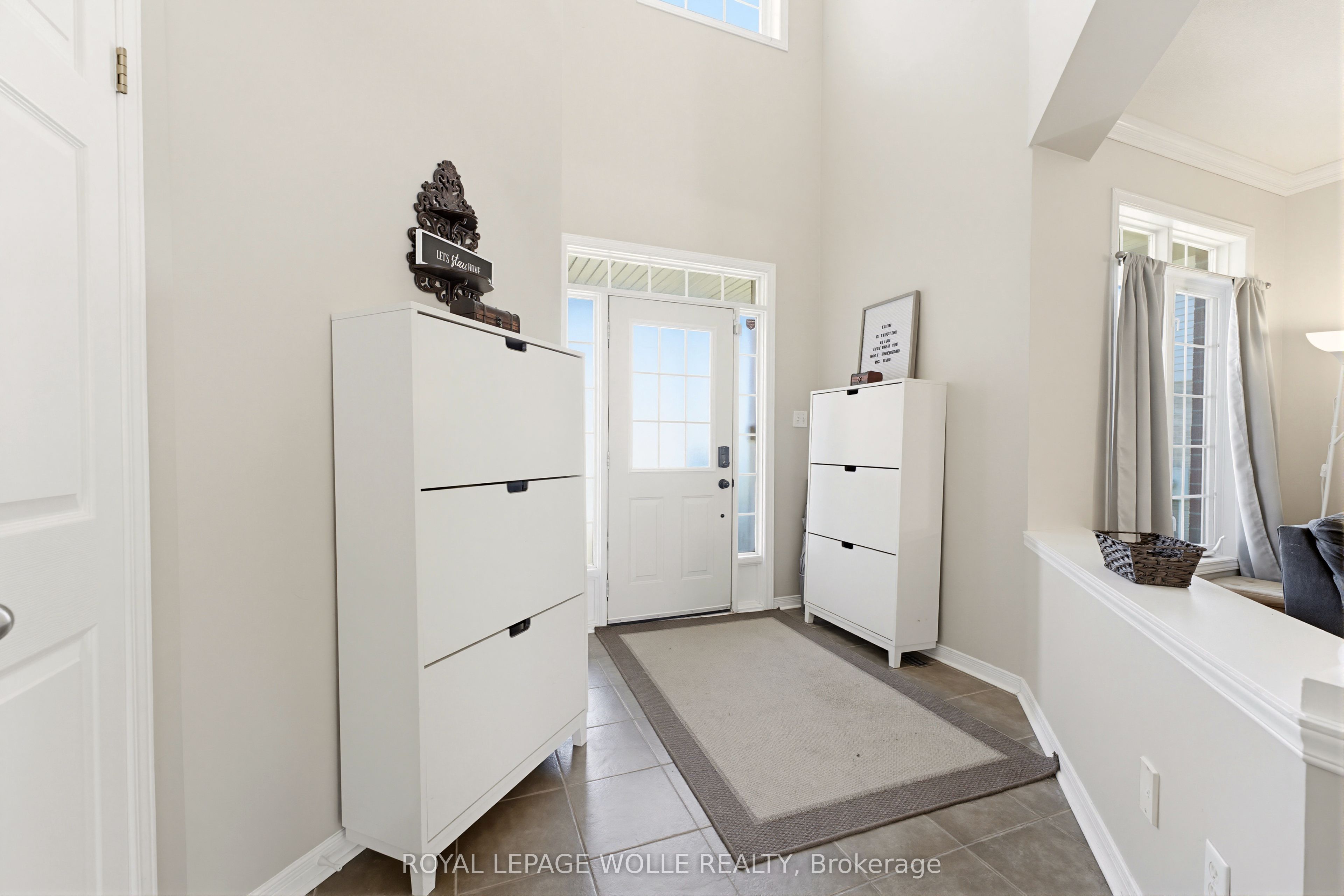 359 Pine Valley Drive Property Photo 7