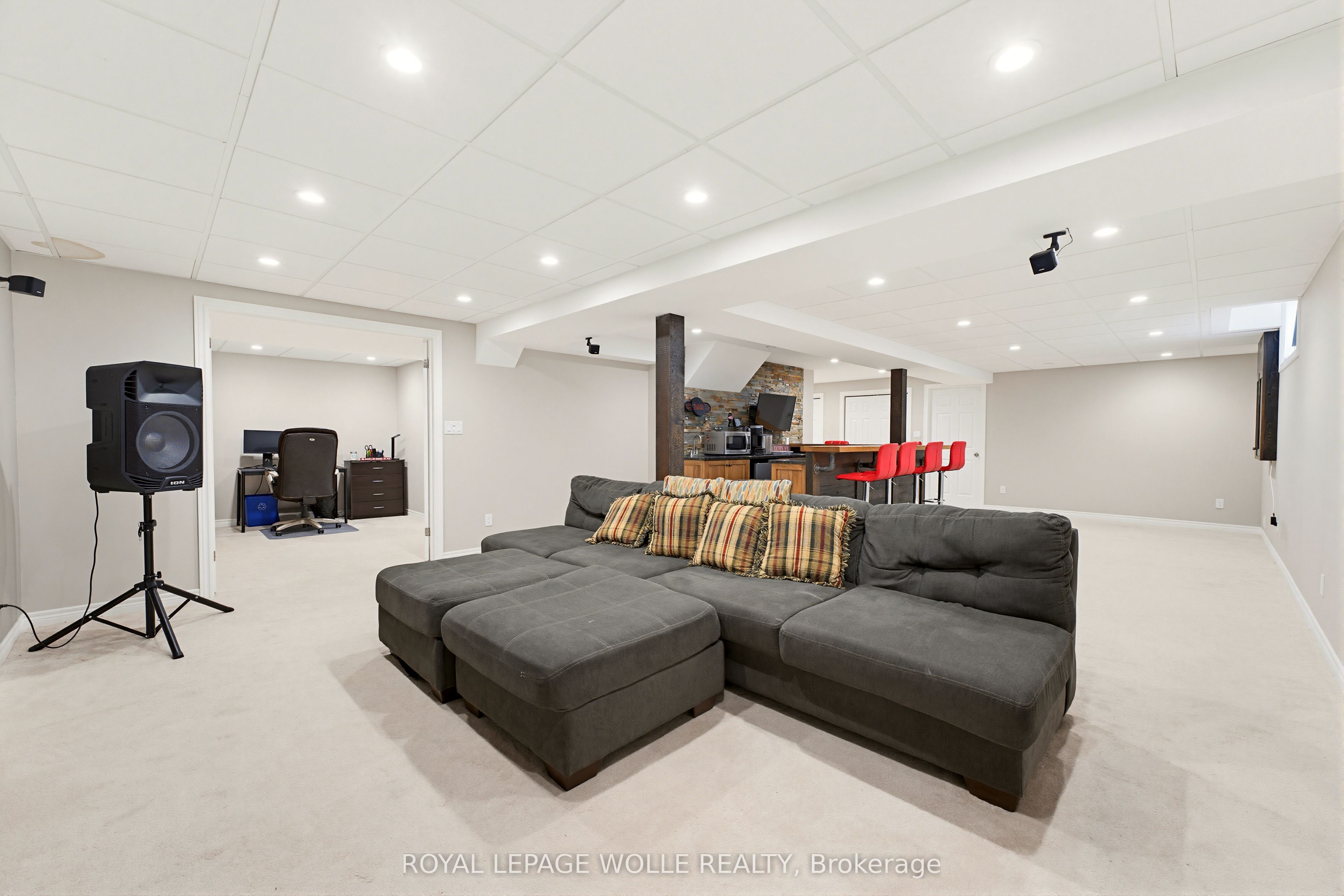 359 Pine Valley Drive Property Photo 35