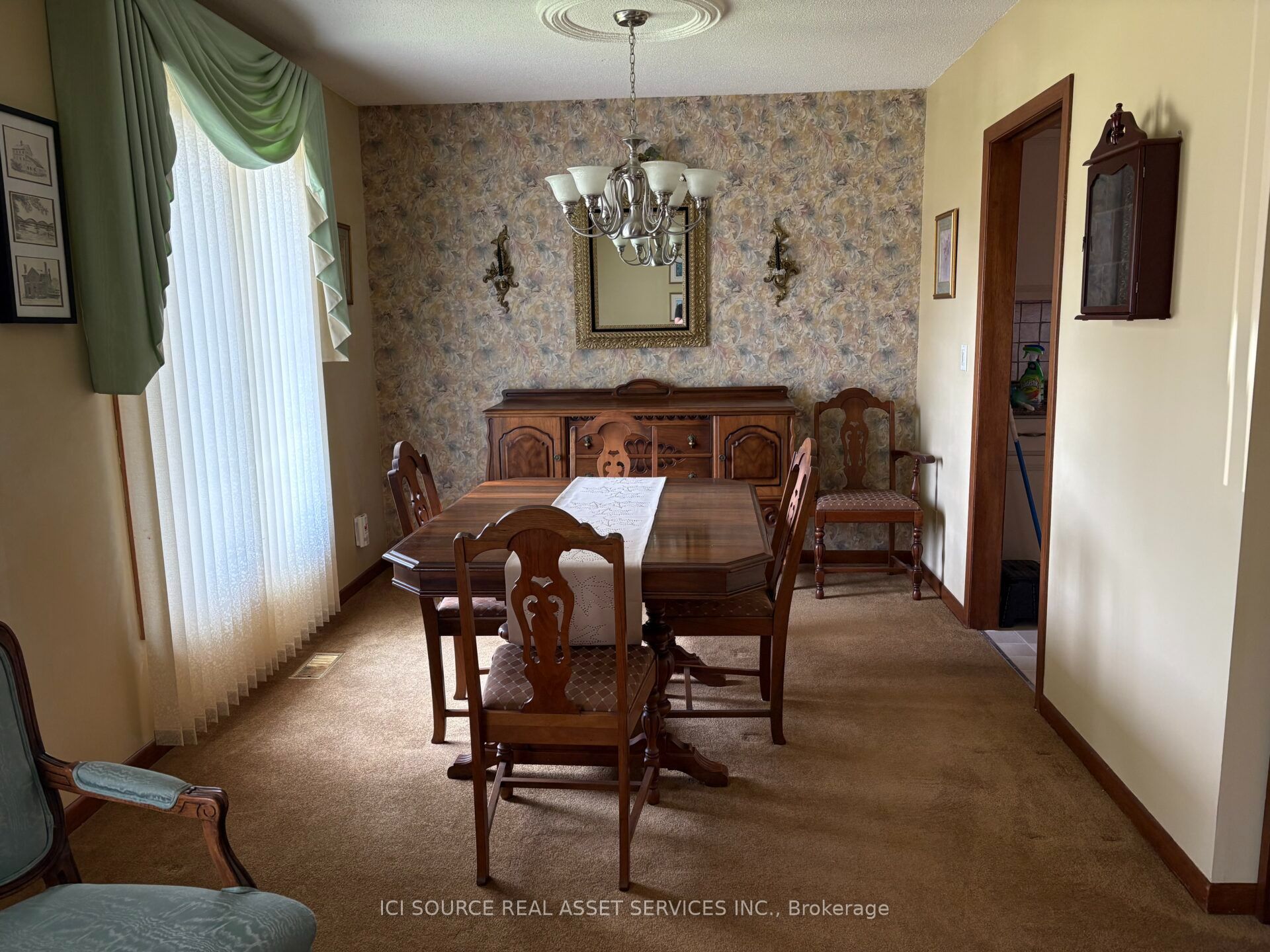 9440 Chestnut Drive Property Photo 11