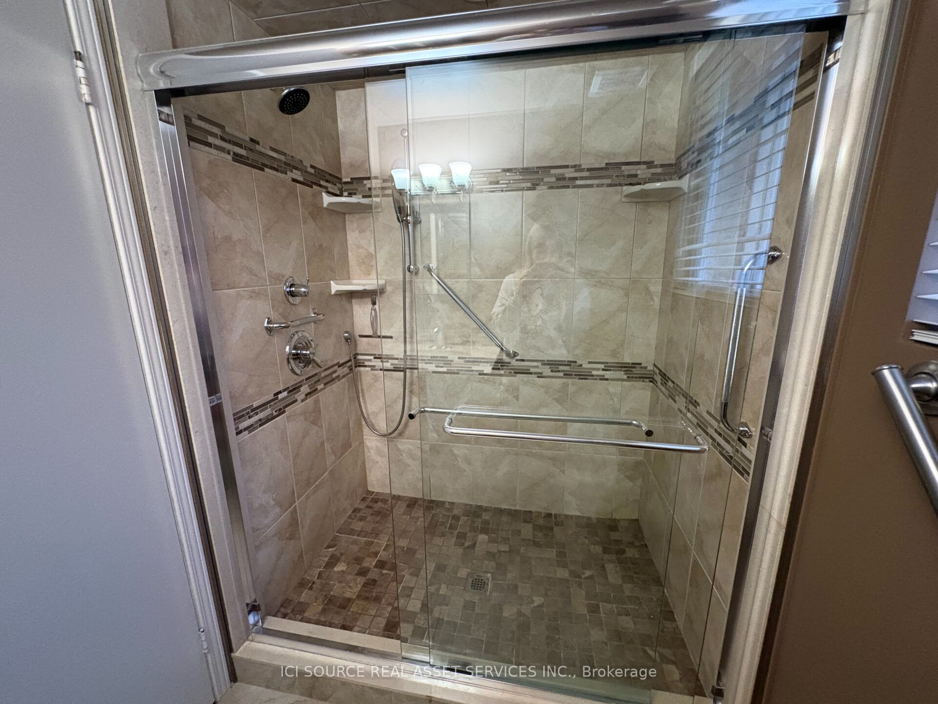9440 Chestnut Drive Property Photo 19