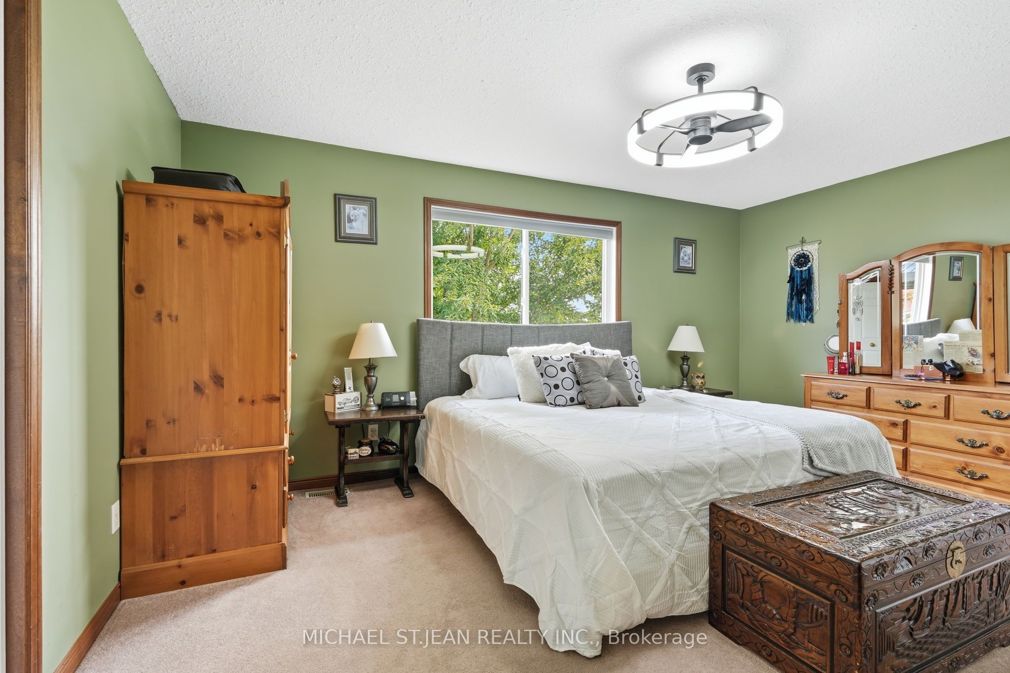 3557 Grimsby Road Property Photo 20