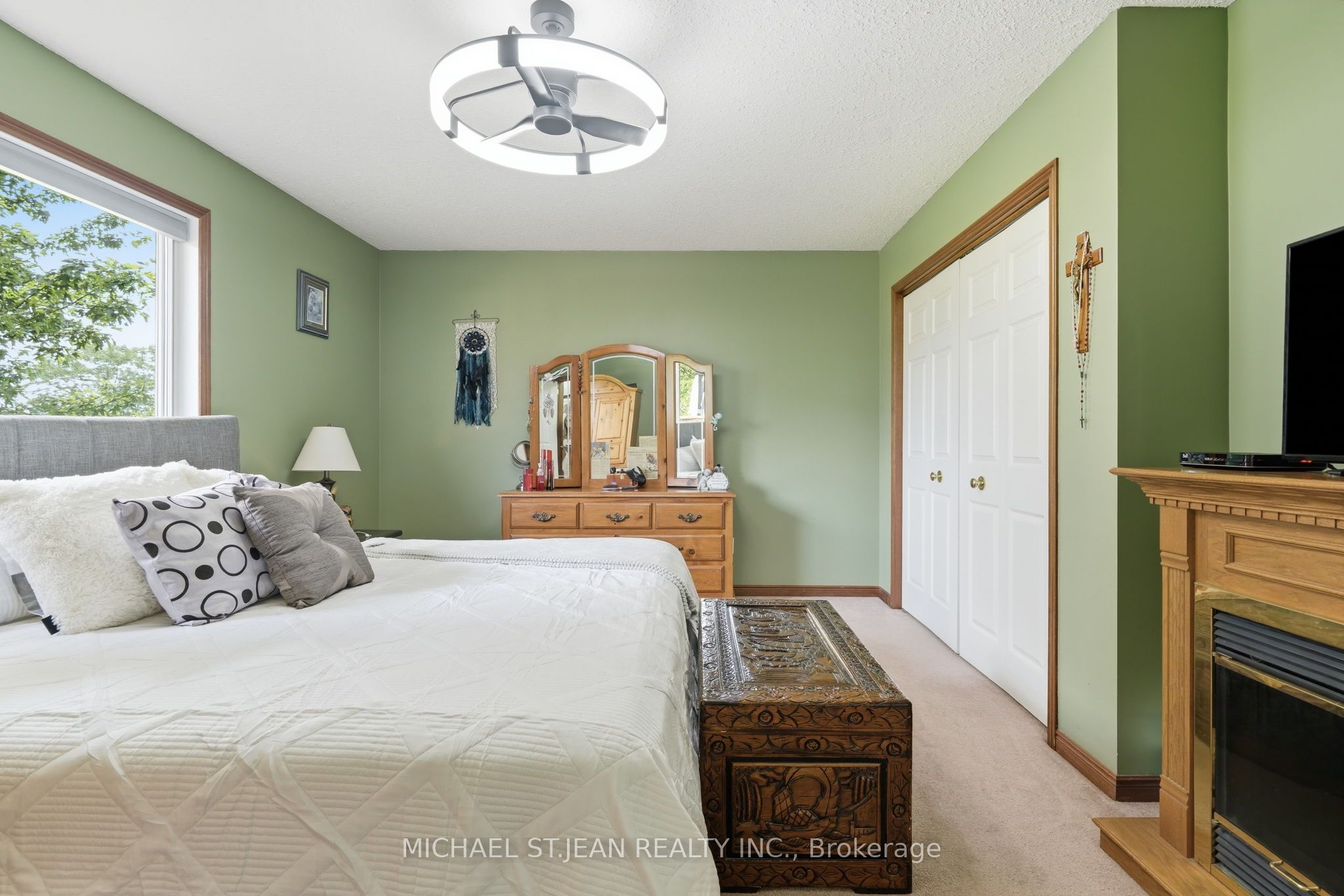 3557 Grimsby Road Property Photo 21