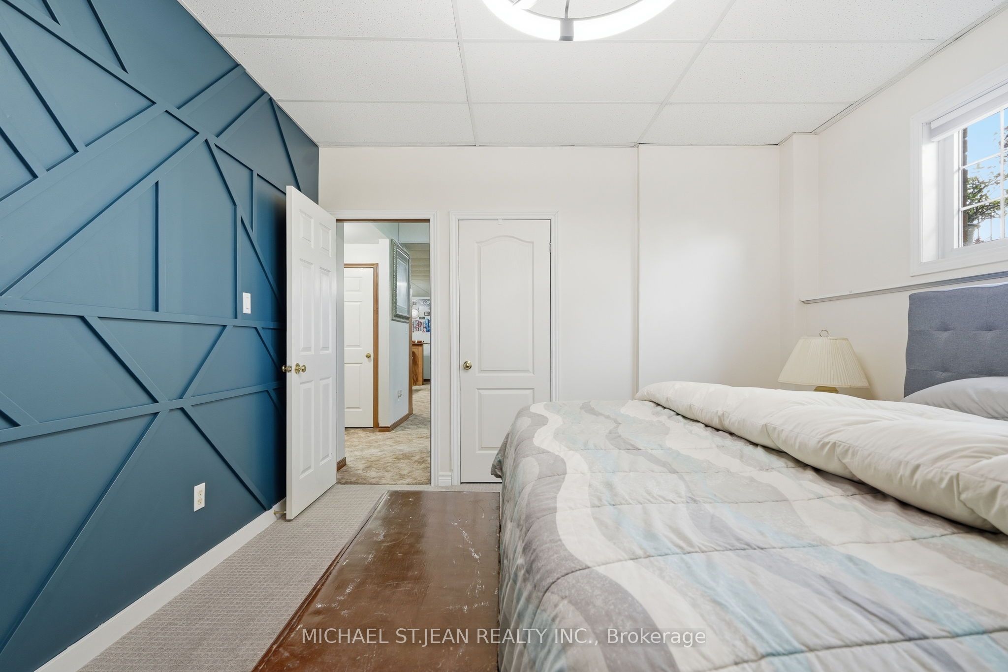 3557 Grimsby Road Property Photo 35
