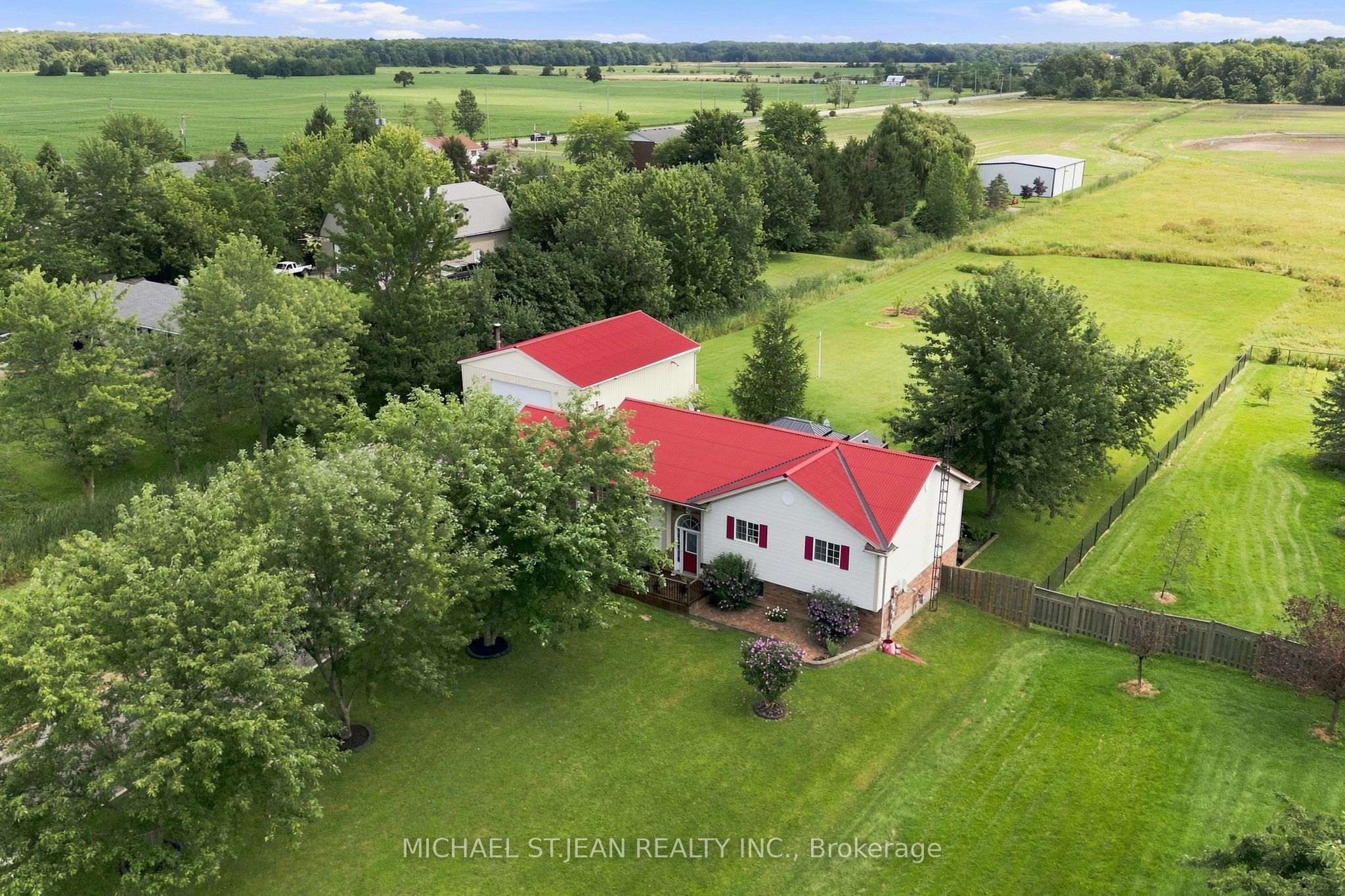 3557 Grimsby Road Property Photo 47