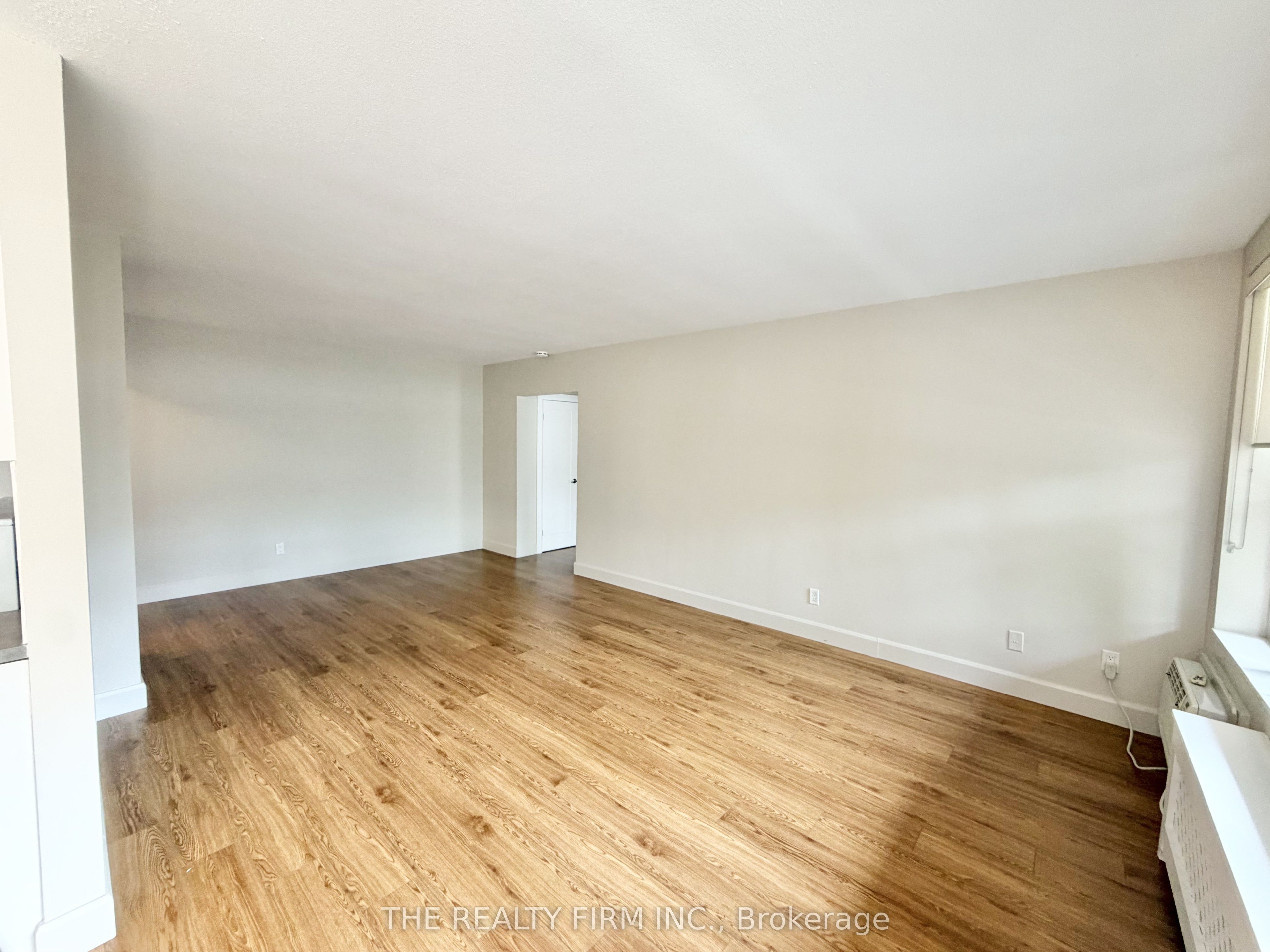 10 Beechwood Place 209 Property Photo 3