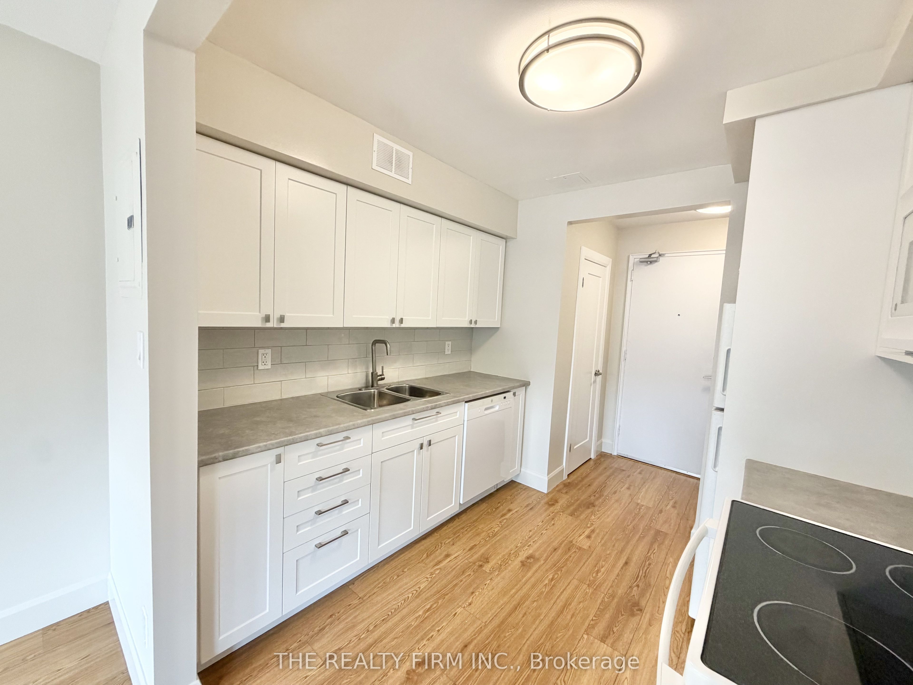 10 Beechwood Place 209 Property Photo 6