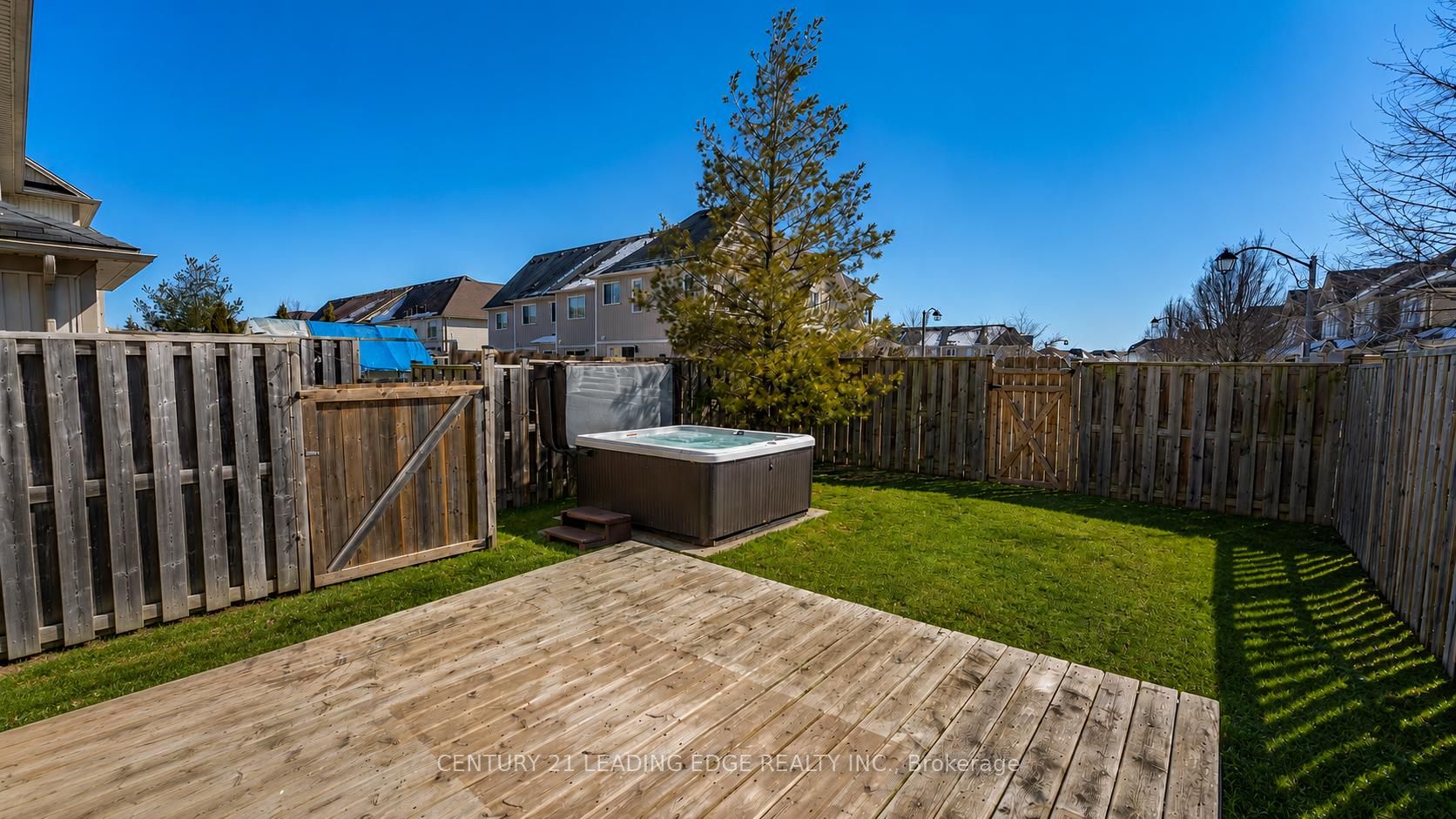 26 Duncan Avenue Property Photo 16
