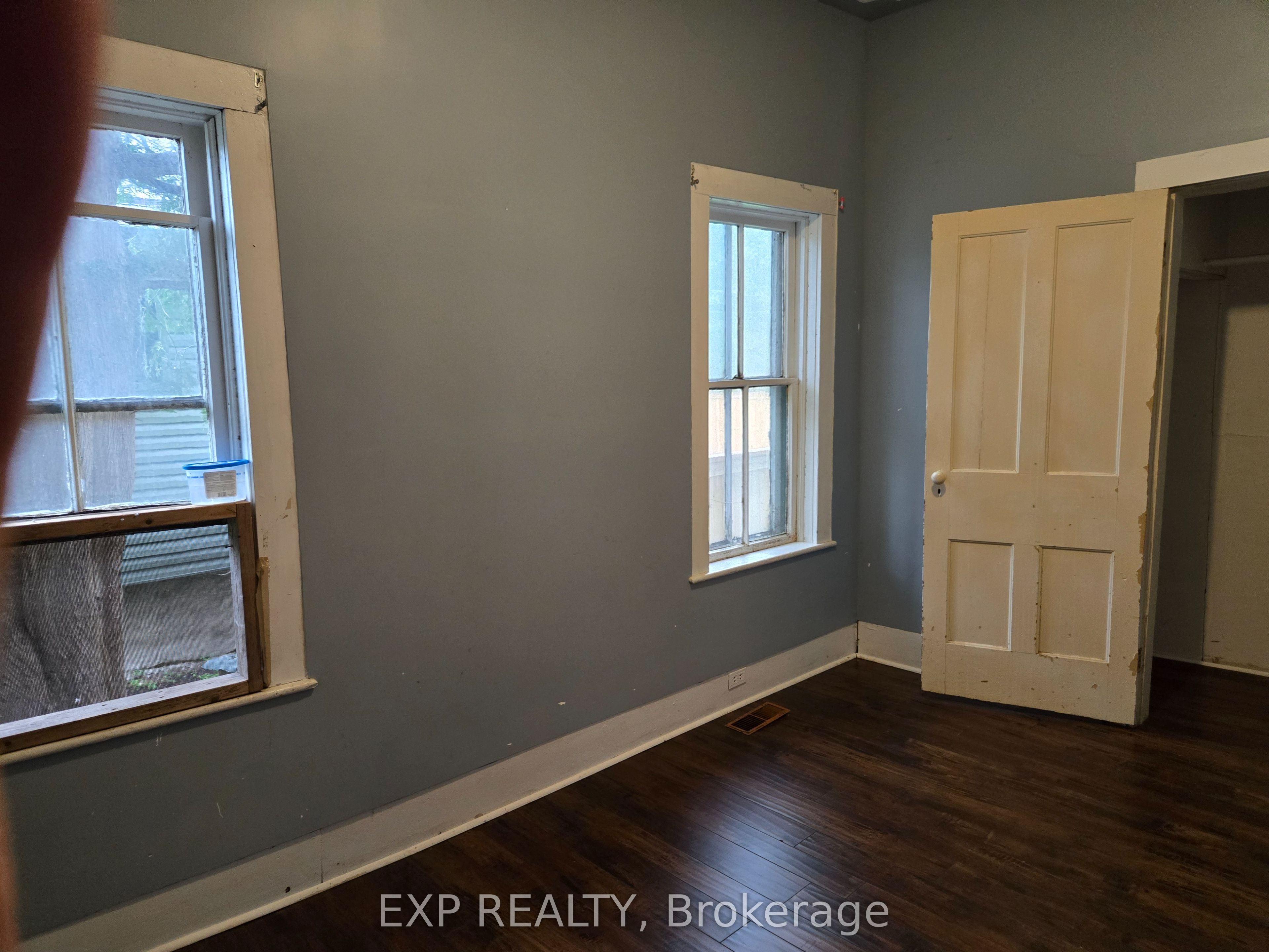 348 Frank Street Property Photo 20