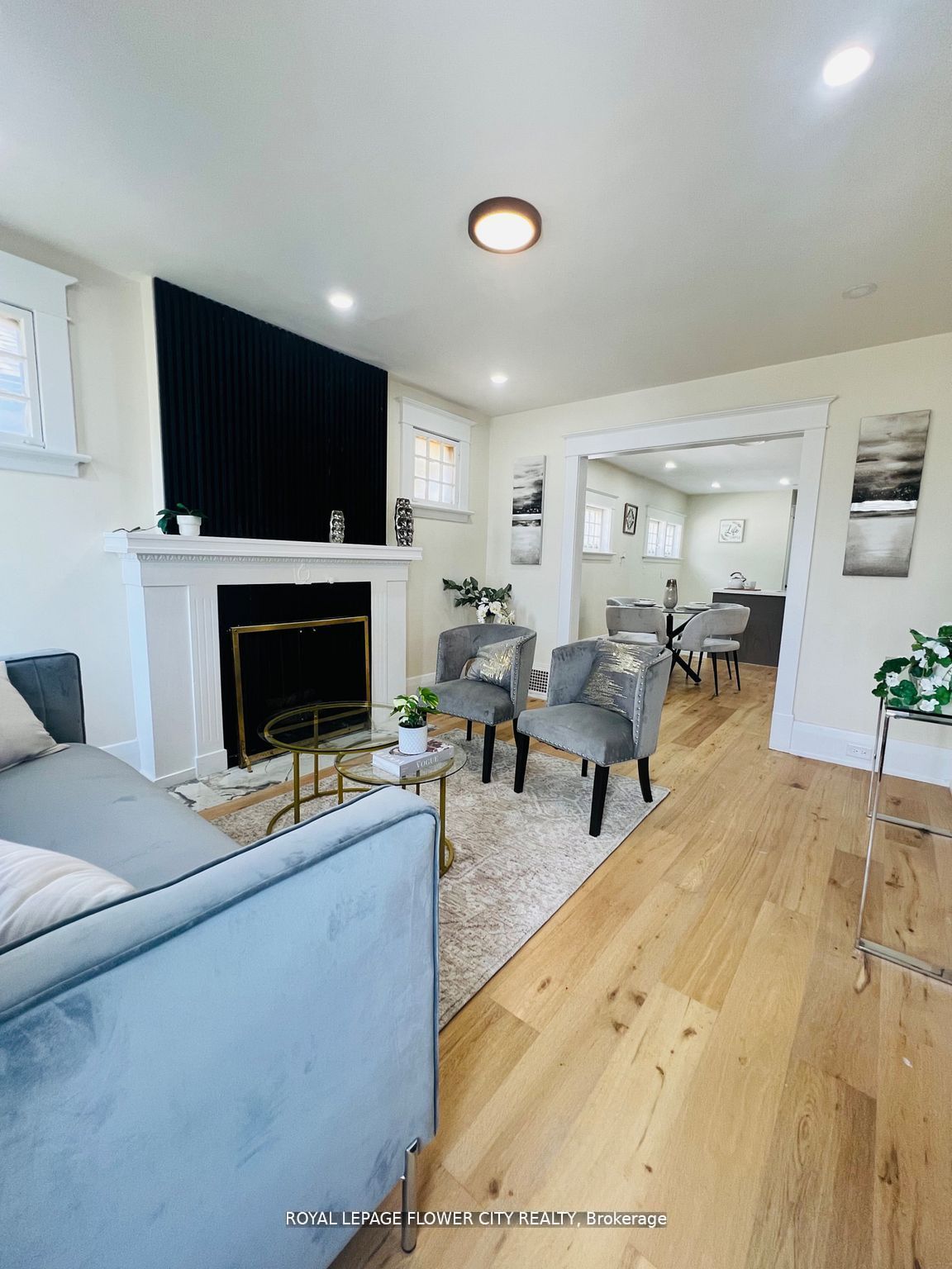 346 Wharncliffe Road S Property Photo 1