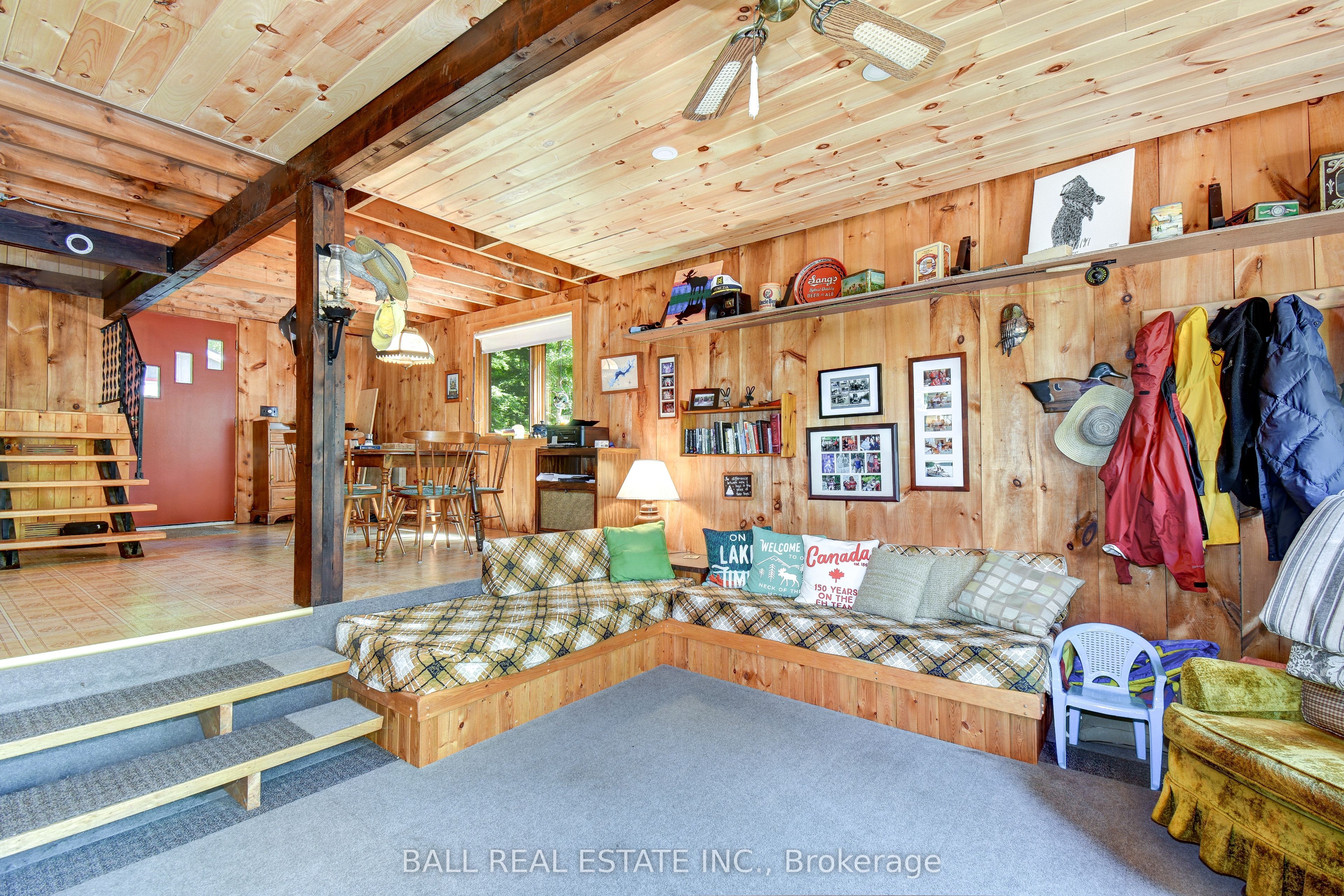 351 Limerick Lake Shore N Property Photo 21