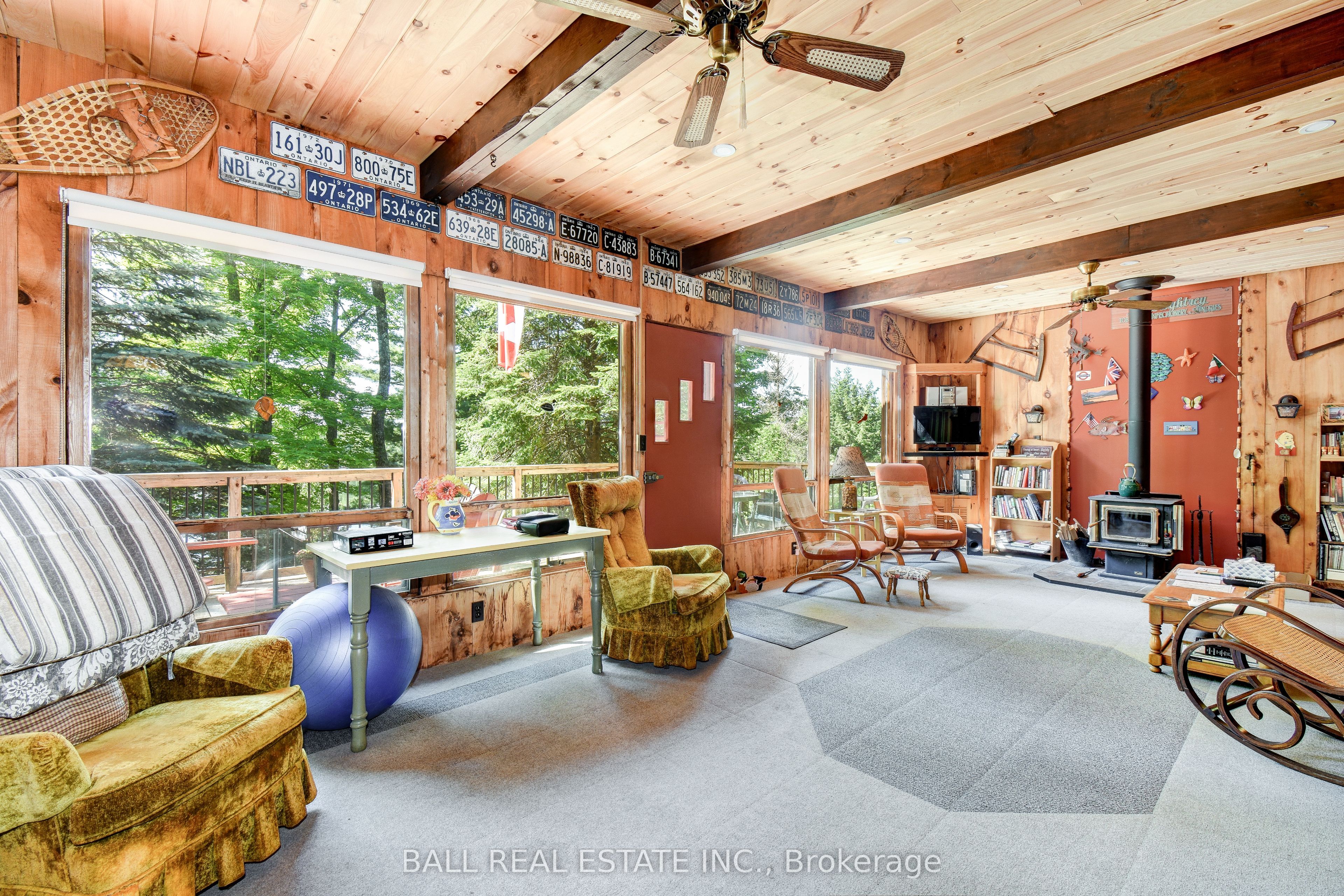351 Limerick Lake Shore N Property Photo 22