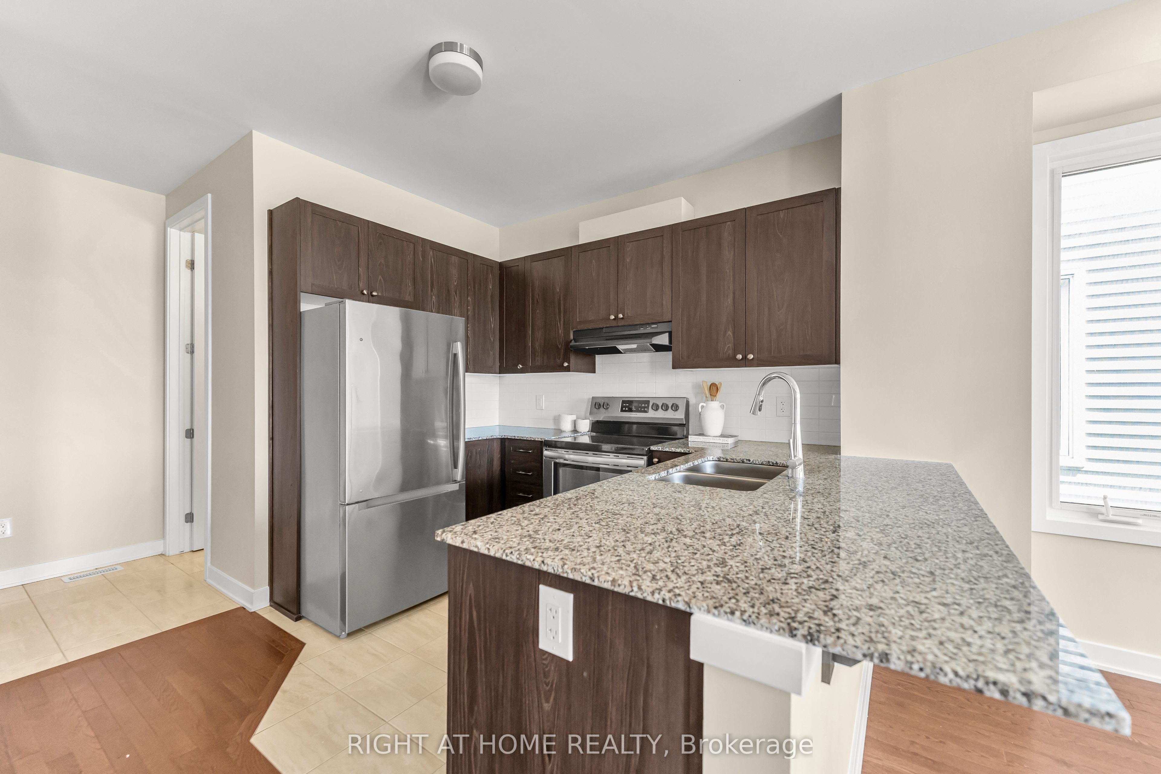 6319 Perth Street Property Photo 11