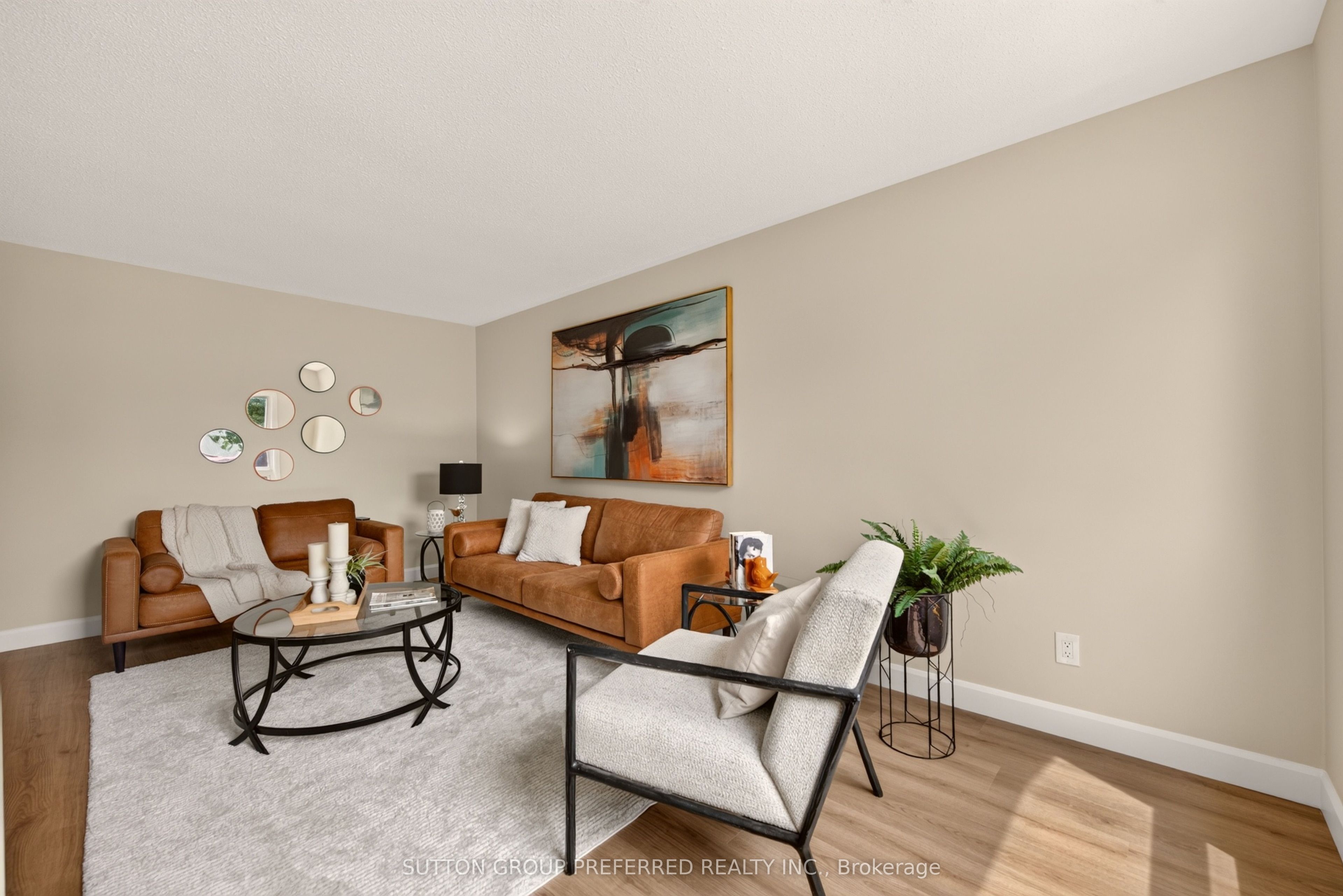 53 Renny Crescent Property Photo 11
