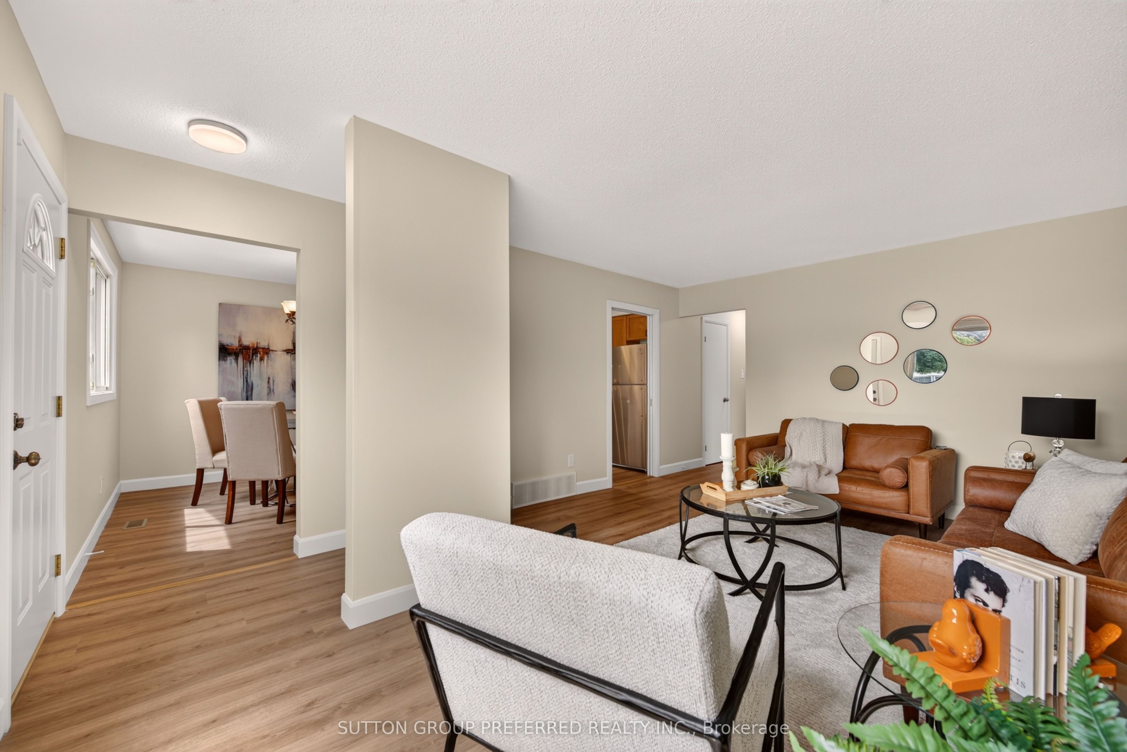 53 Renny Crescent Property Photo 12