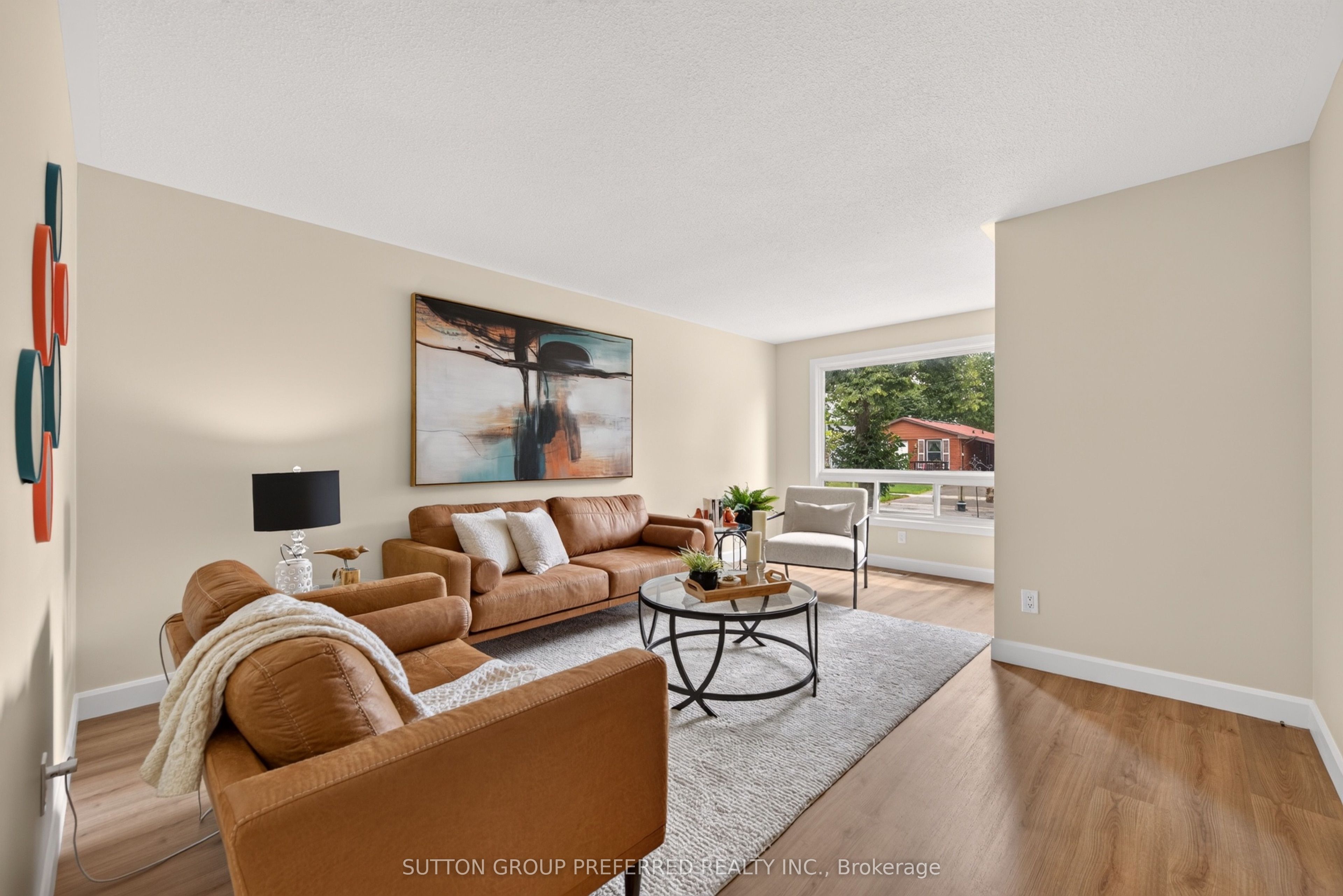 53 Renny Crescent Property Photo 14