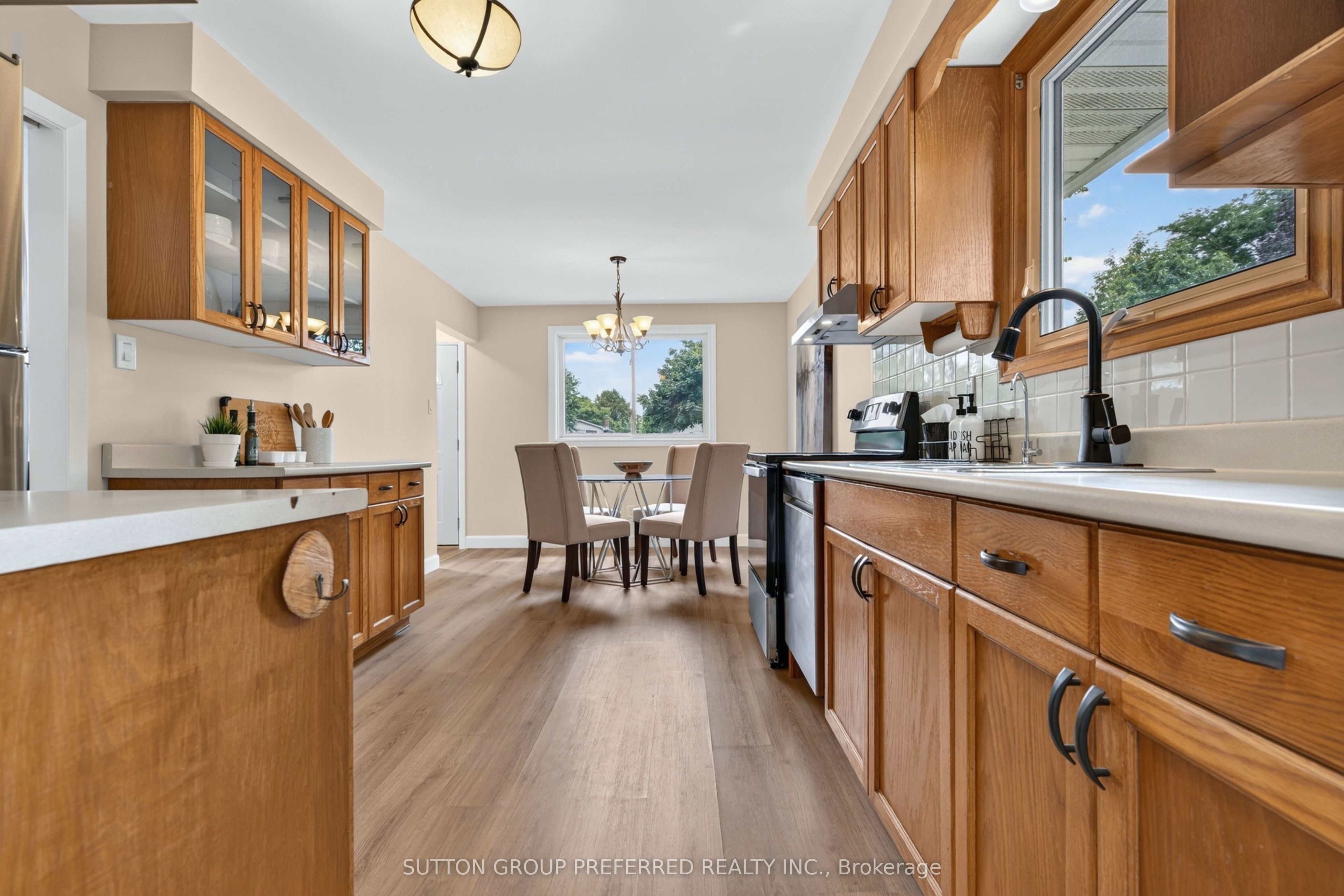 53 Renny Crescent Property Photo 21