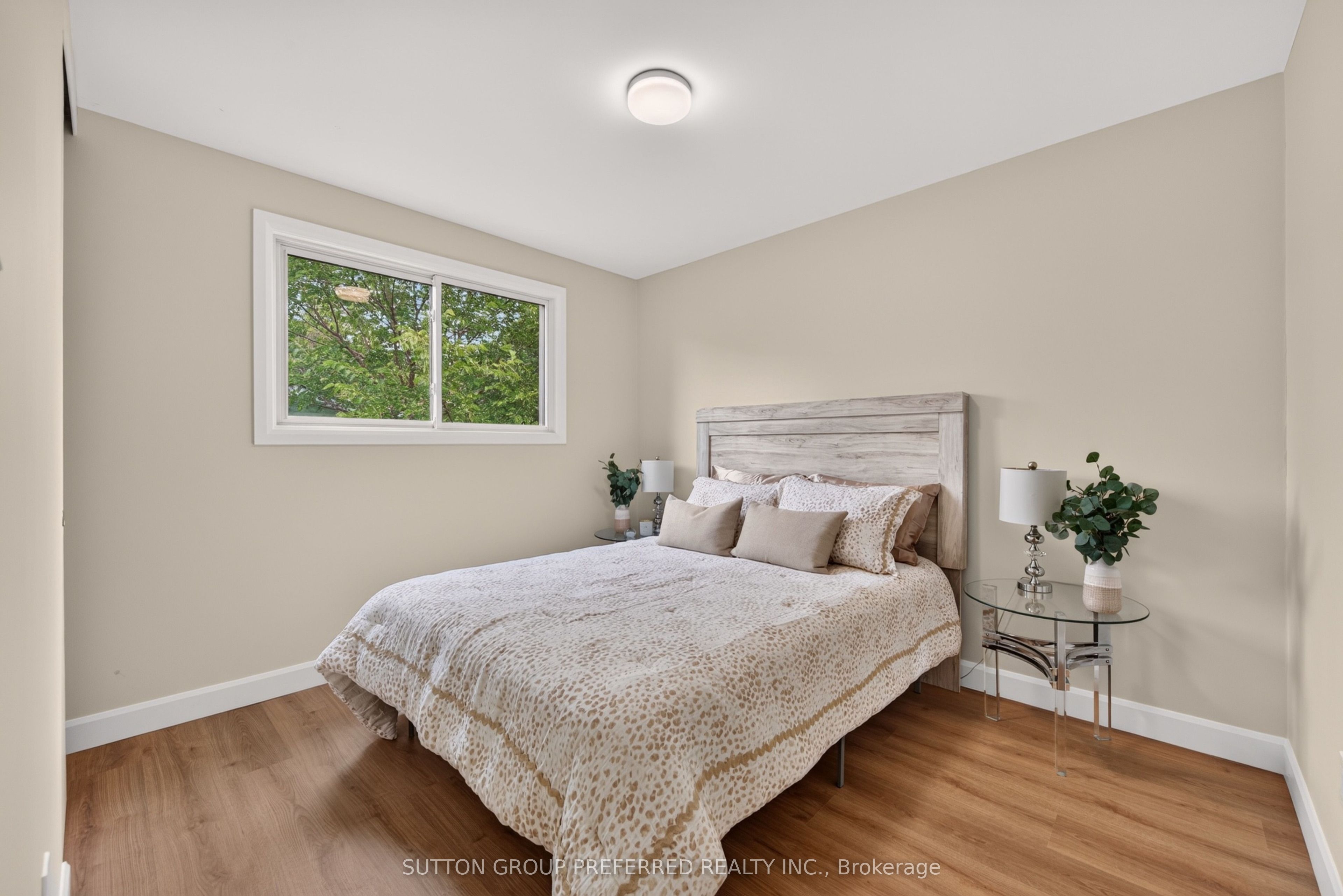 53 Renny Crescent Property Photo 25