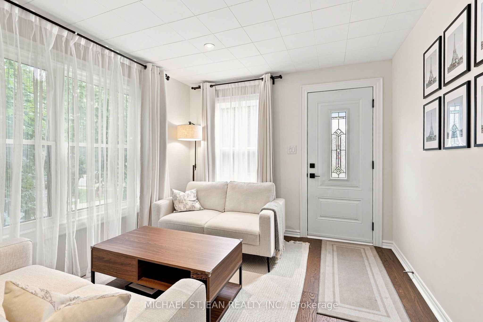 122 Limeridge Road W Property Photo 10