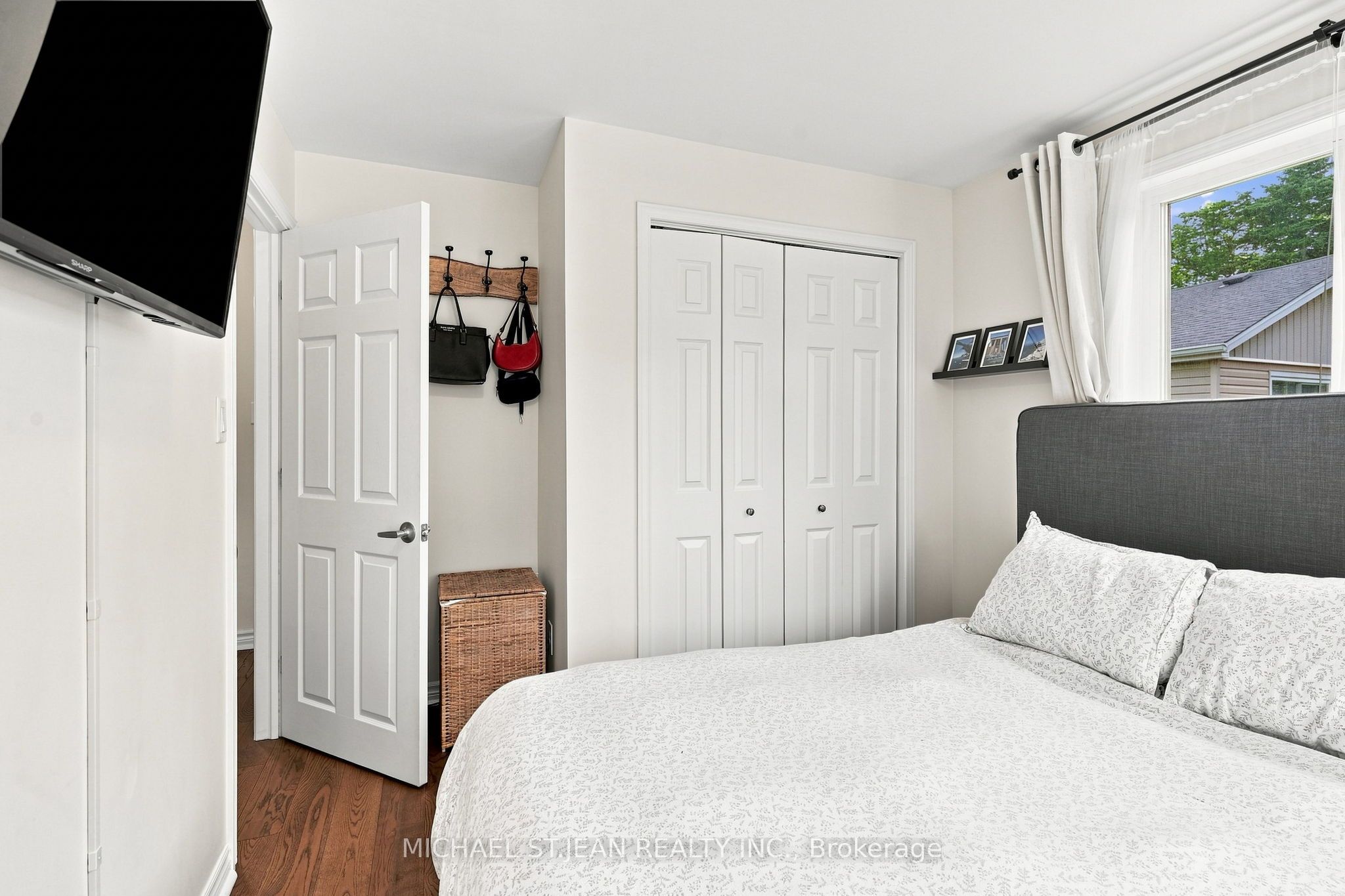 122 Limeridge Road W Property Photo 27