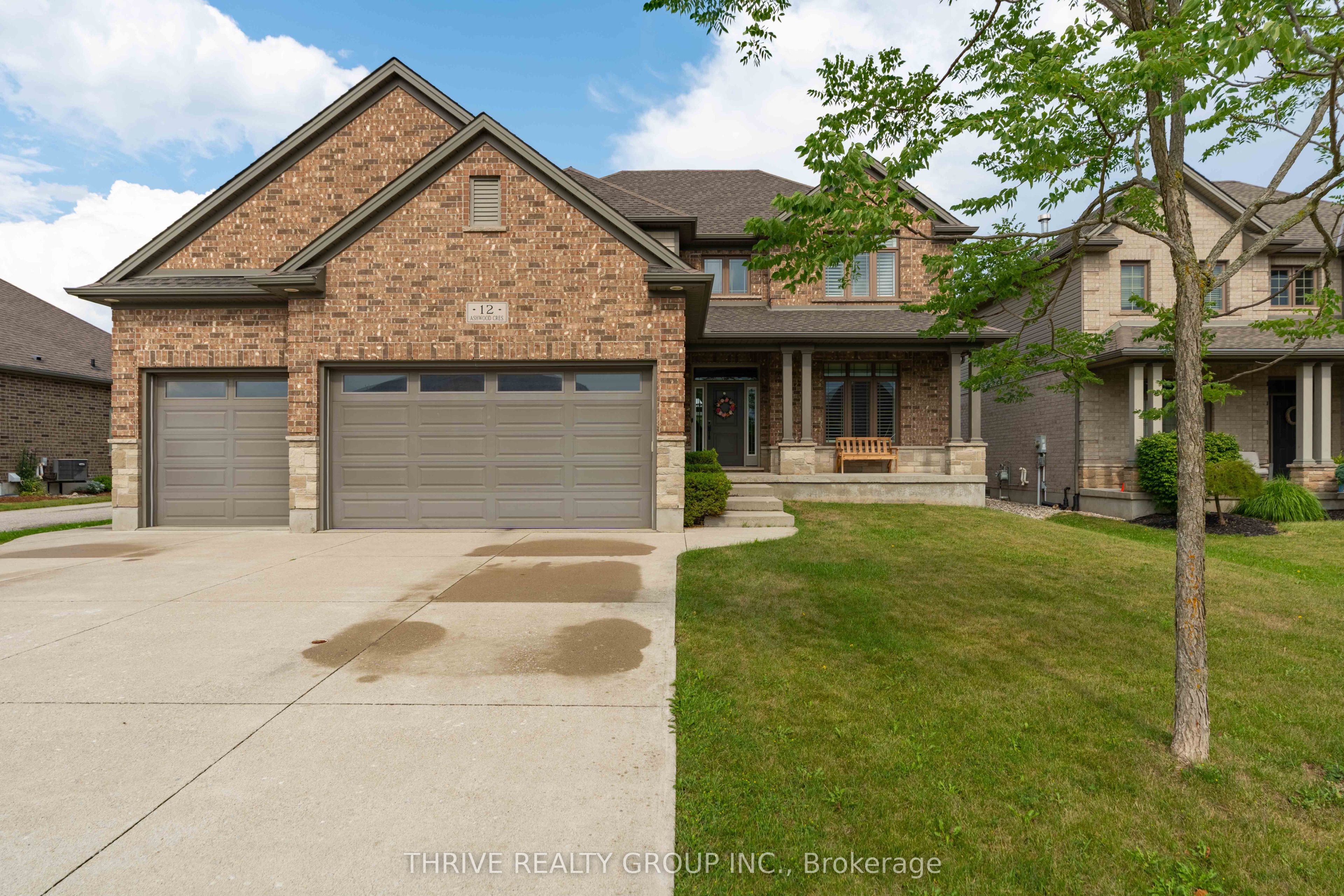 12 Ashwood Crescent Property Photo 1