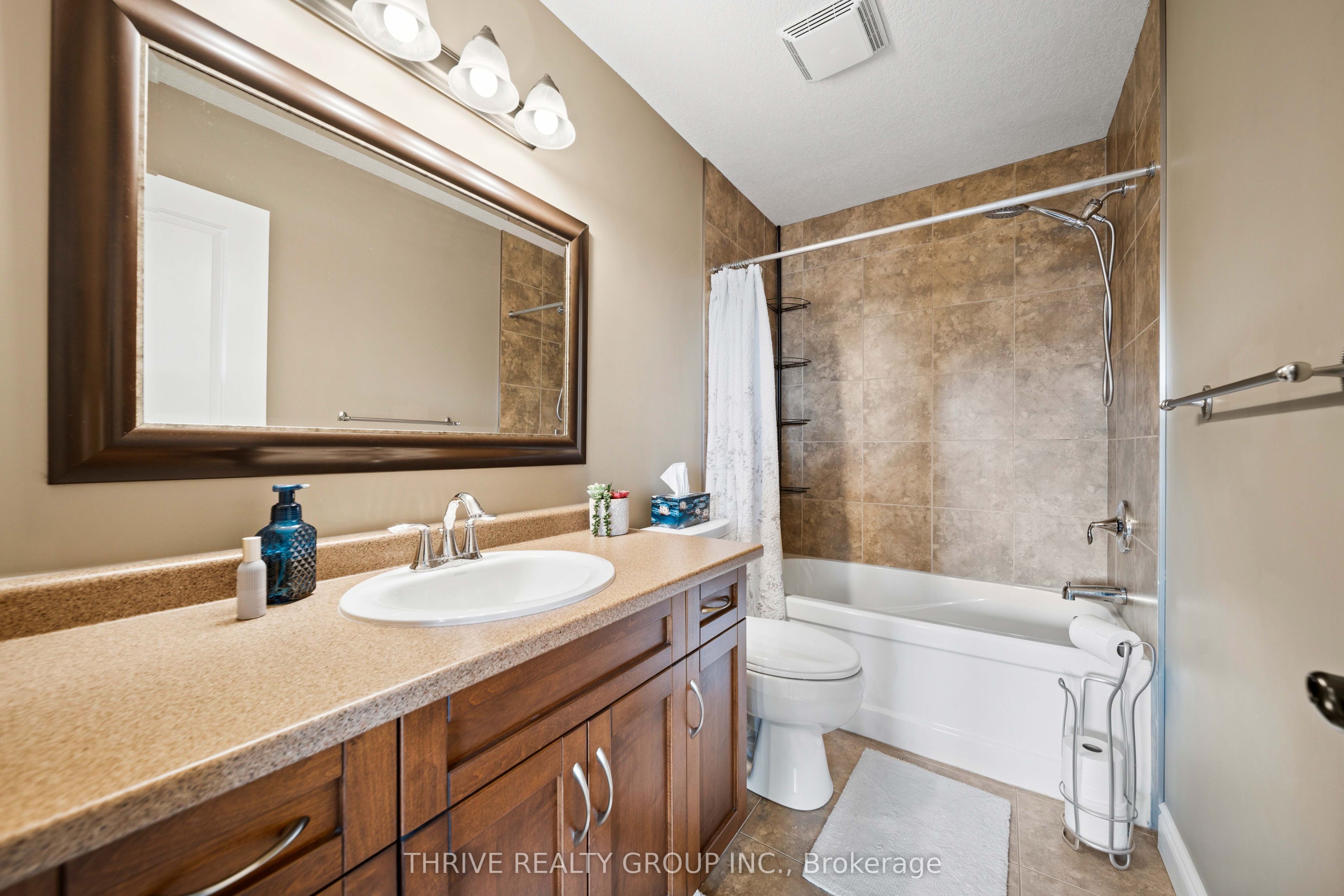 12 Ashwood Crescent Property Photo 26
