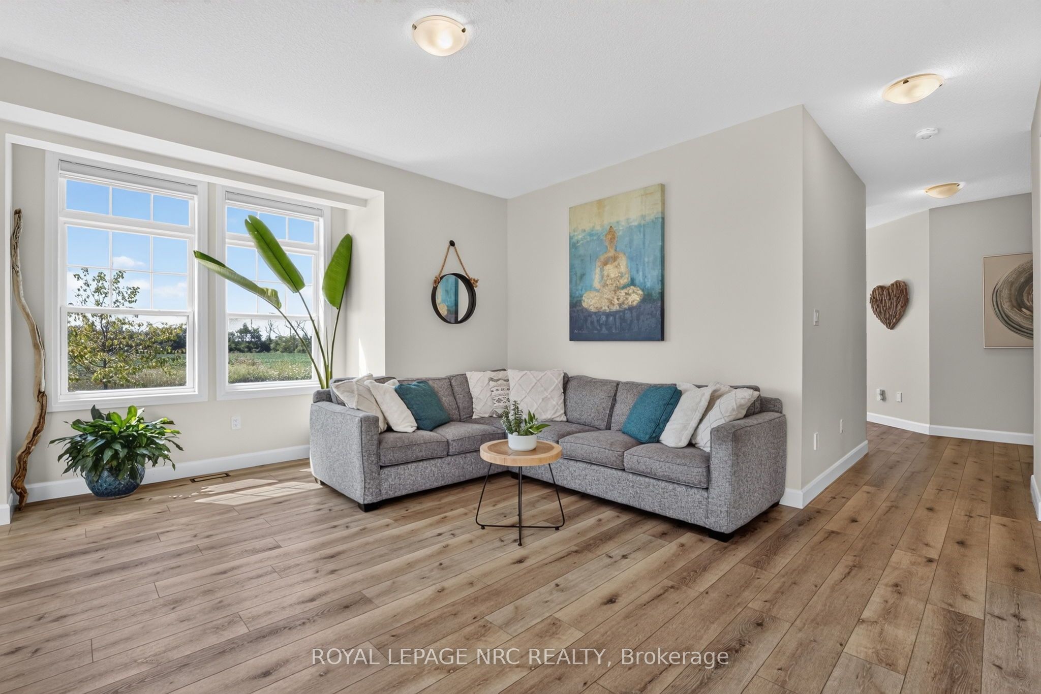 2 Beachwalk Crescent Property Photo 17