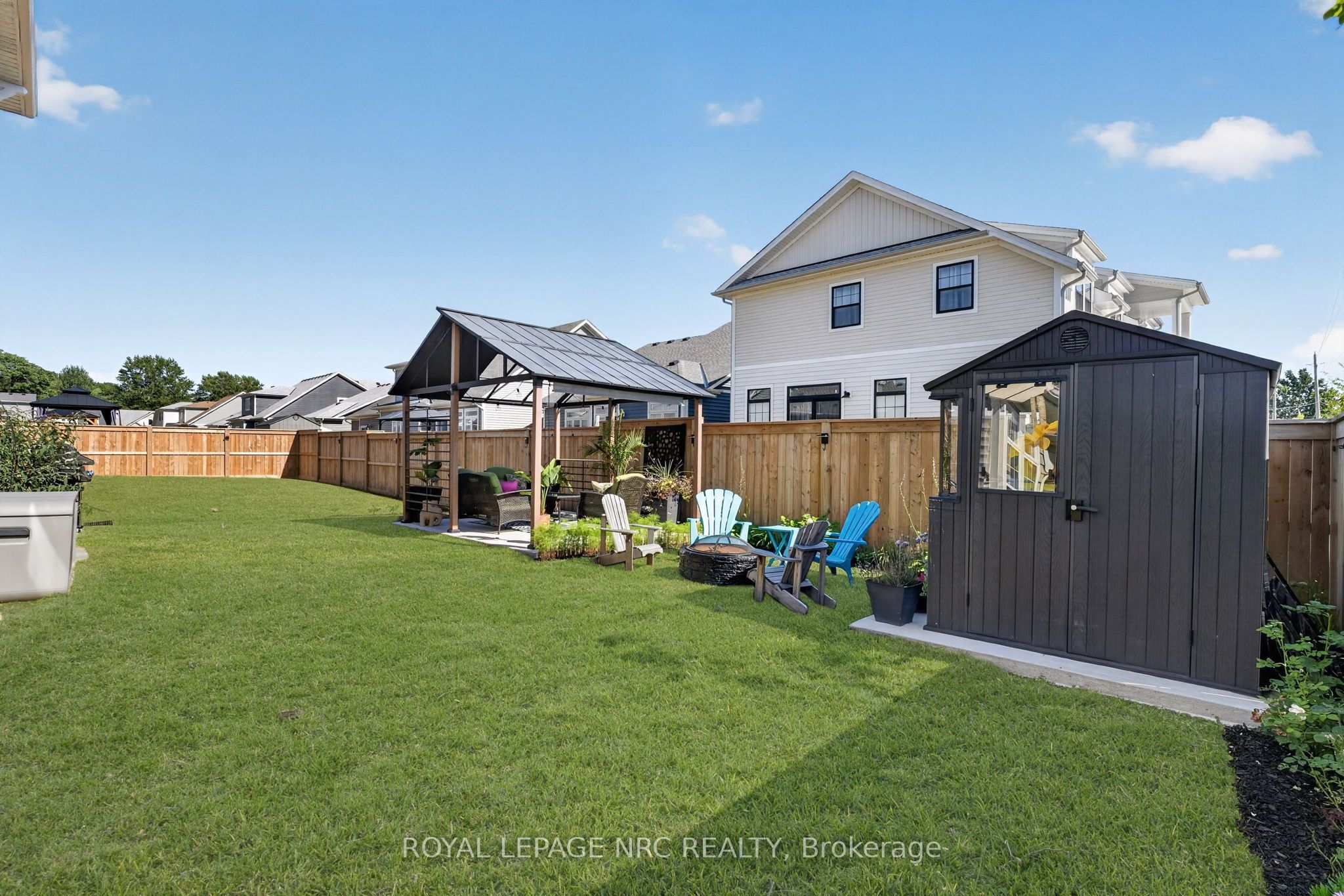 2 Beachwalk Crescent Property Photo 38