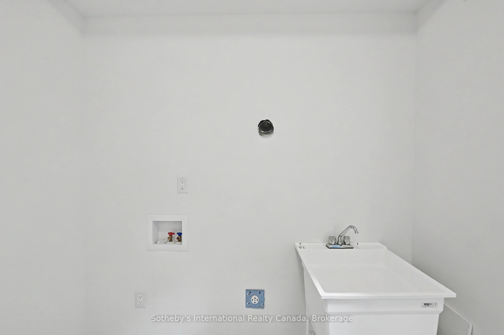 12 Hillcroft Way Property Photo 41