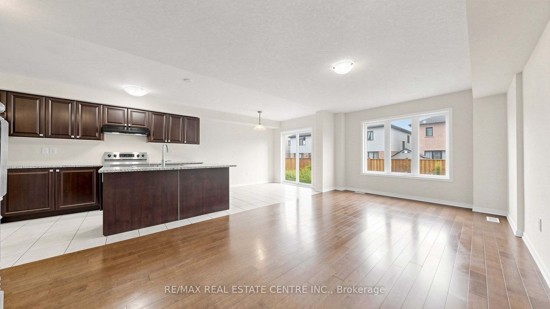 300 Bedrock Drive Property Photo 7