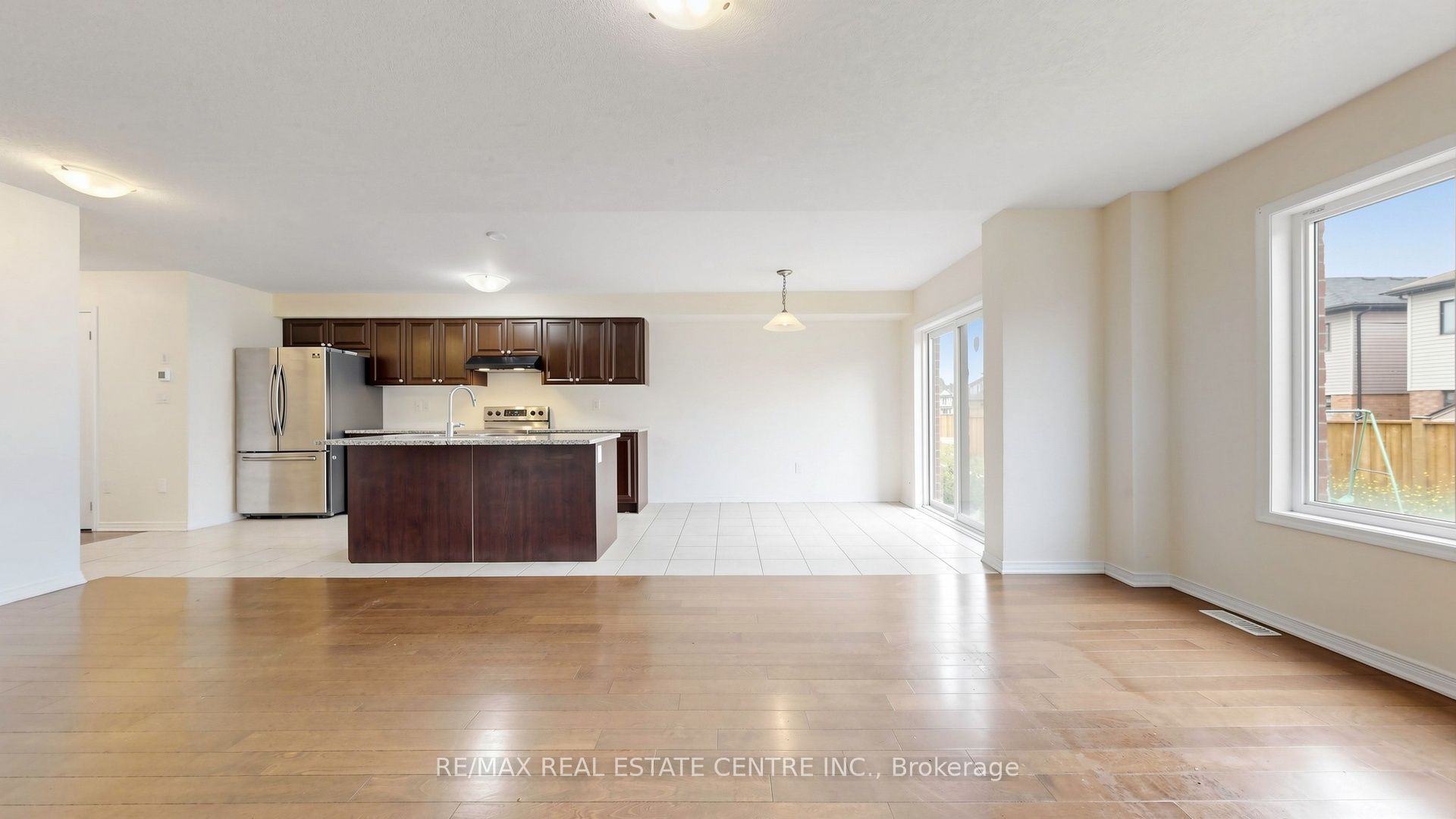 300 Bedrock Drive Property Photo 10