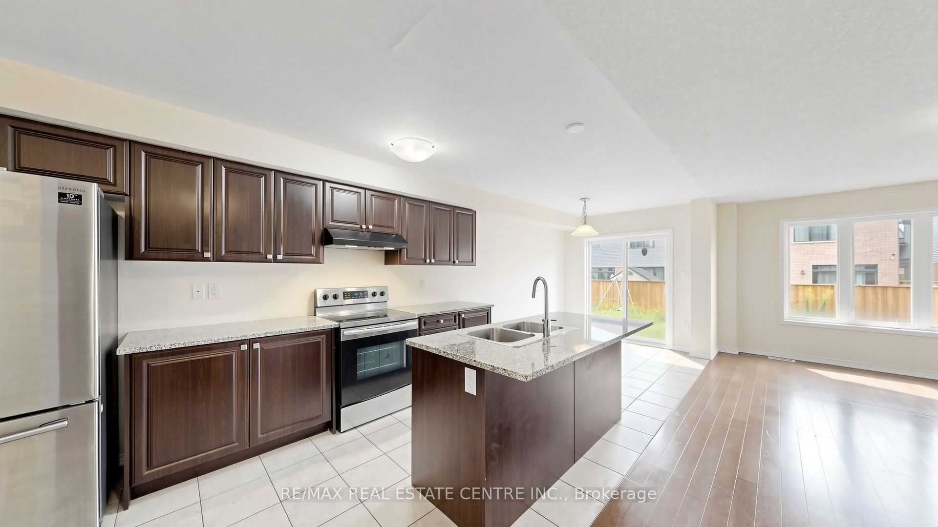 300 Bedrock Drive Property Photo 11