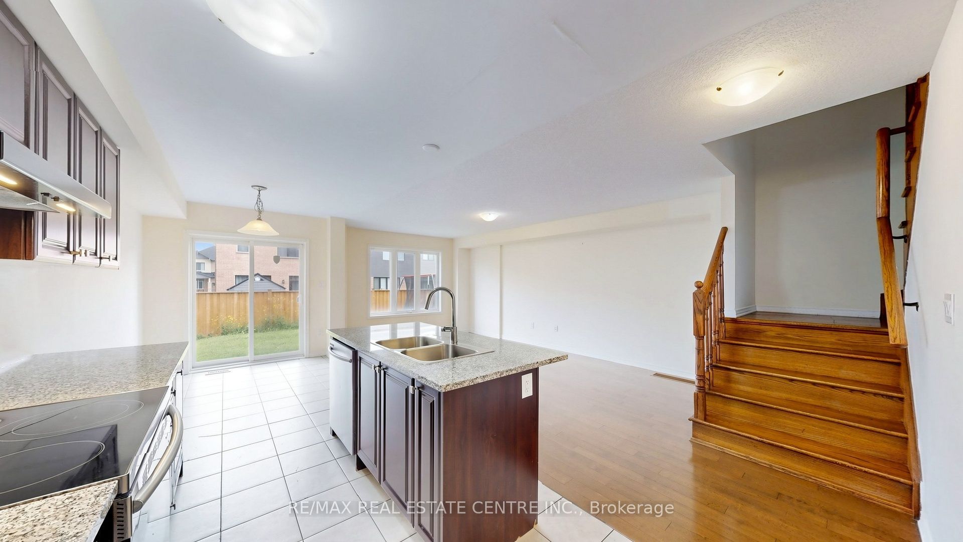 300 Bedrock Drive Property Photo 12