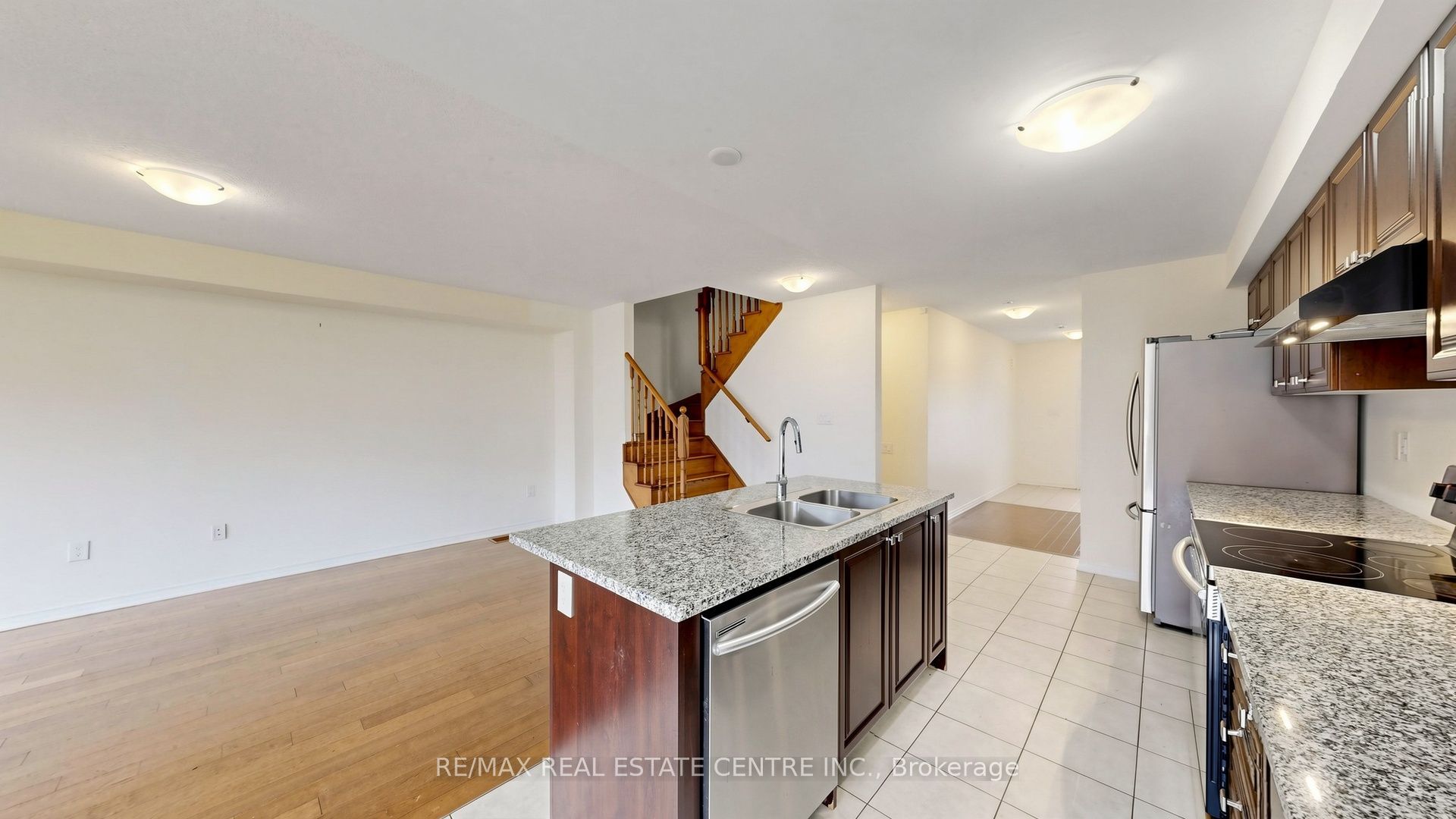 300 Bedrock Drive Property Photo 15