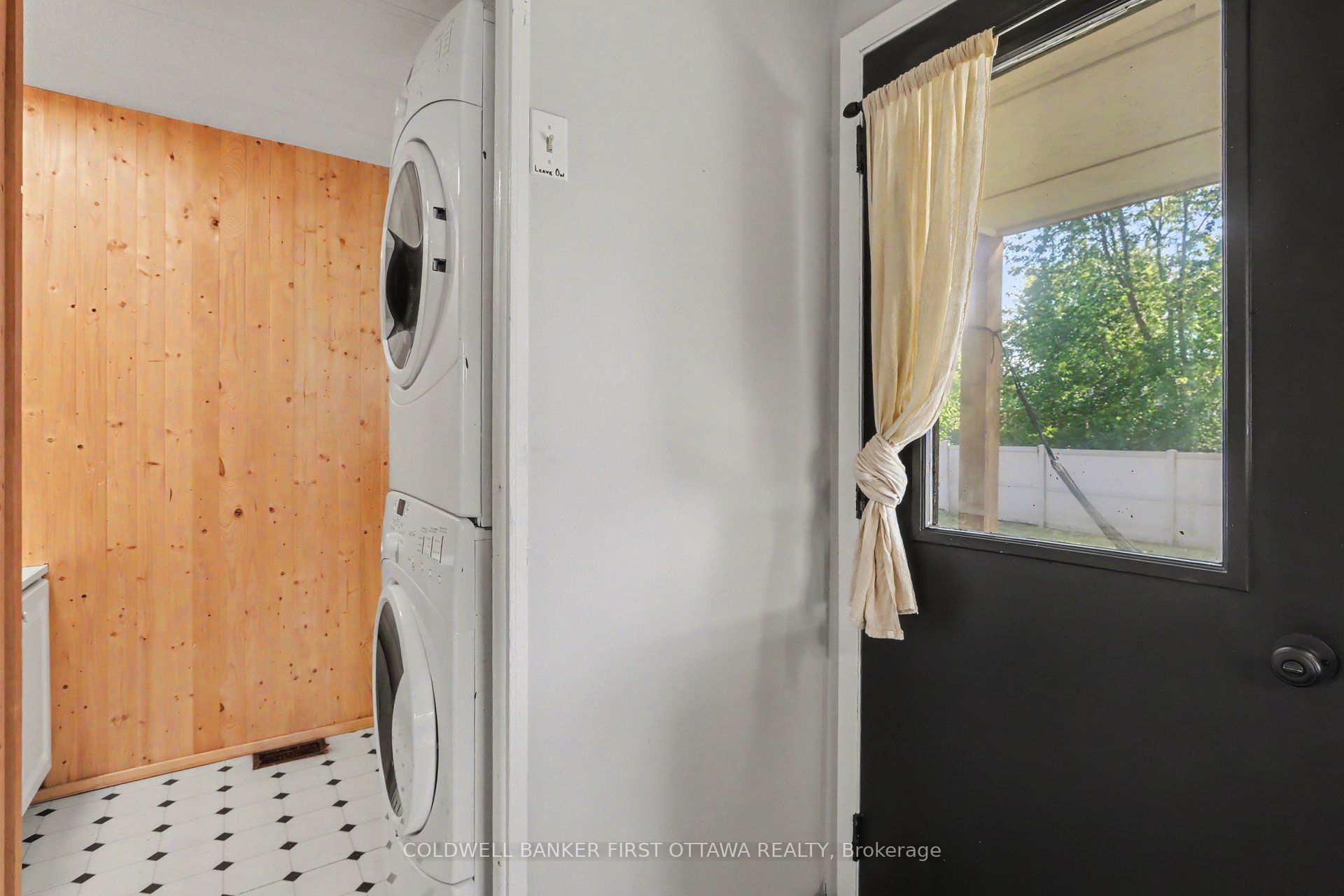17 Bridle Path Property Photo 17