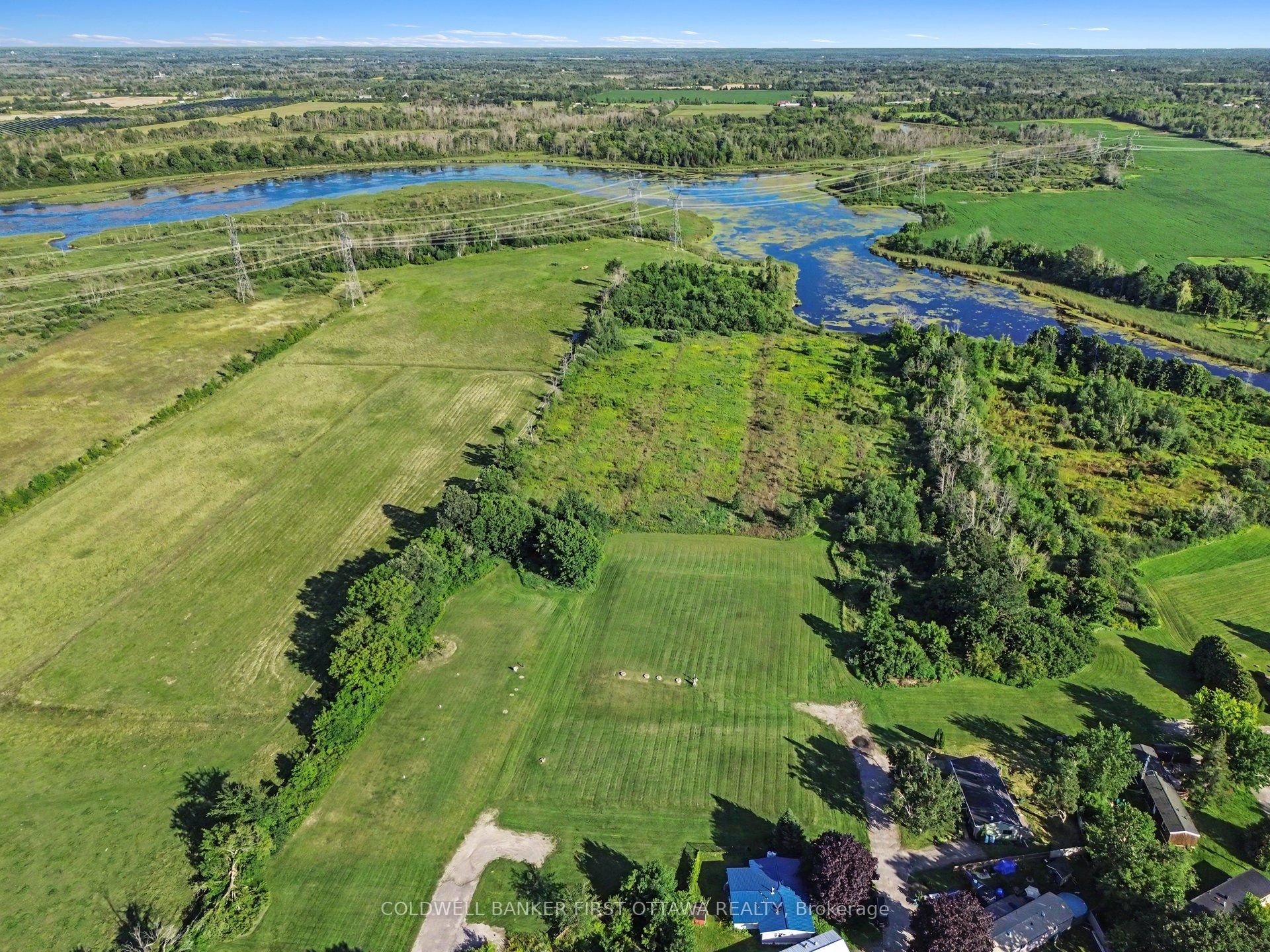 17 Bridle Path Property Photo 34