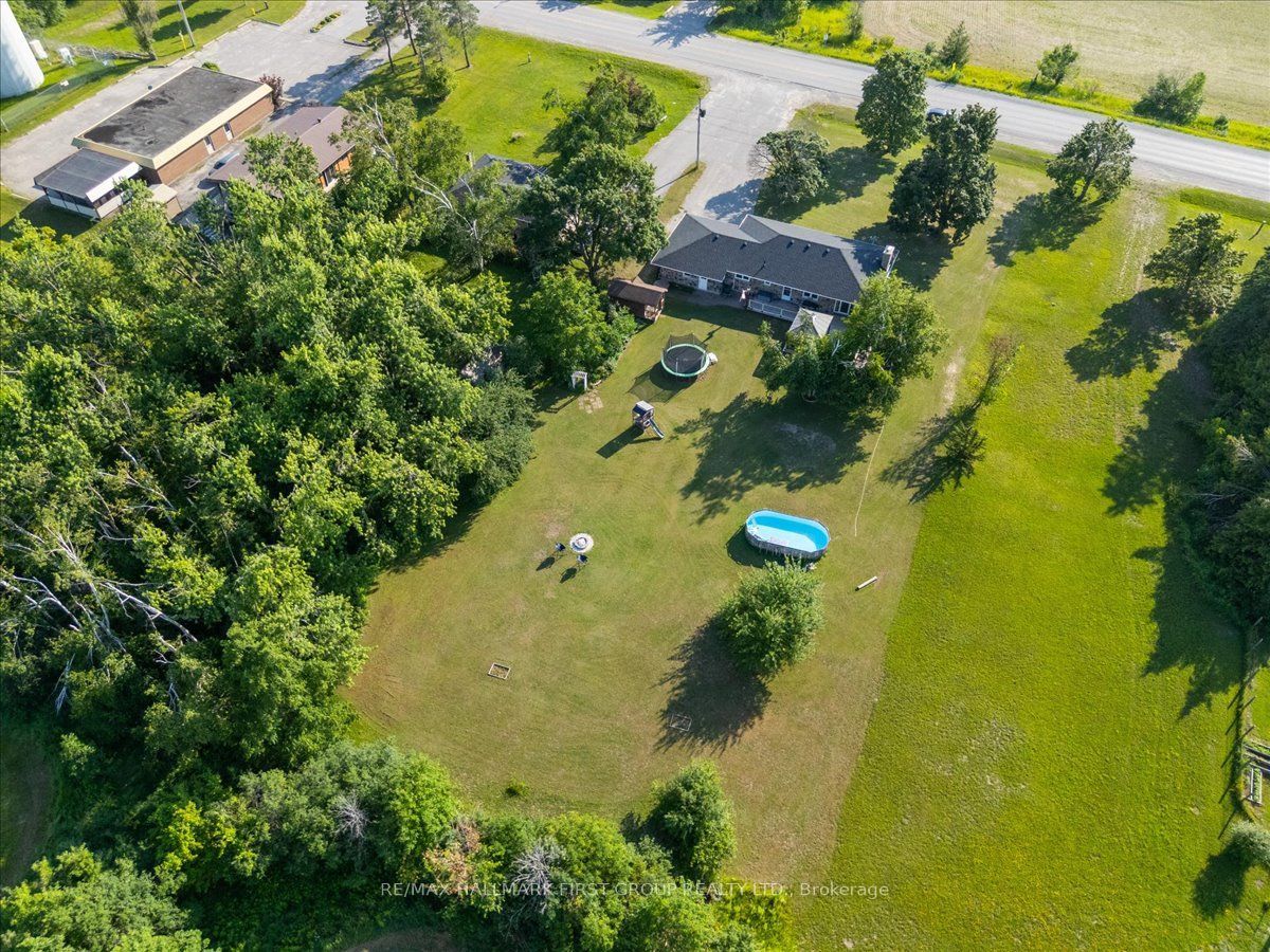 121 Nappadale Street Property Photo 45