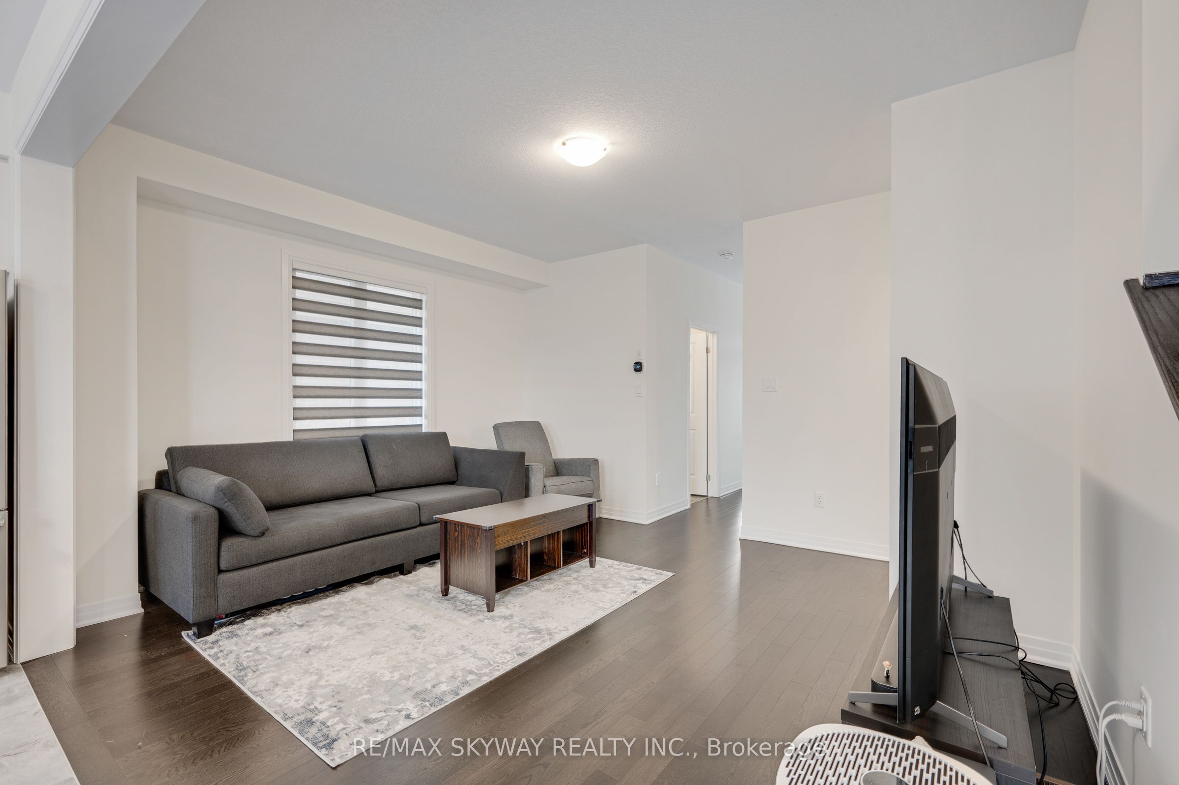 163 Wilmot Road Property Photo 10