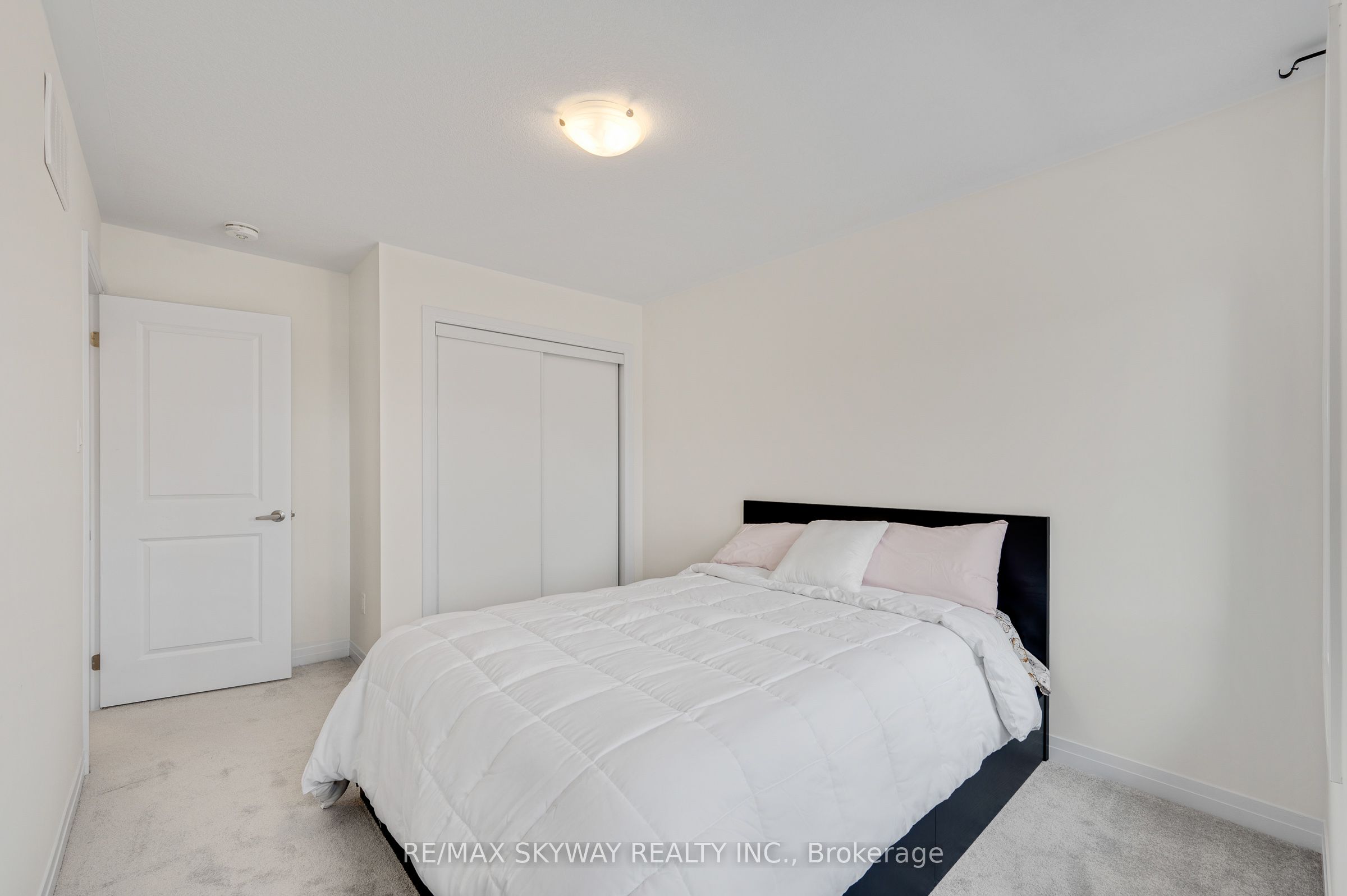 163 Wilmot Road Property Photo 19