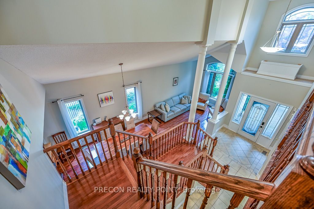 67 Jeffrey Drive Property Photo 6
