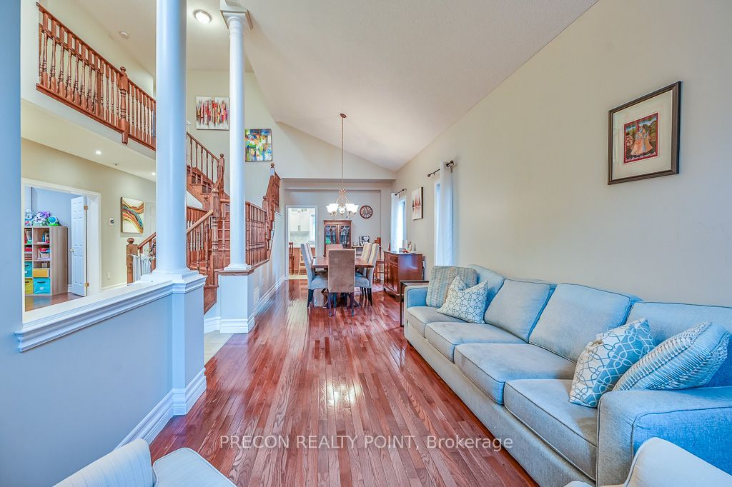 67 Jeffrey Drive Property Photo 8