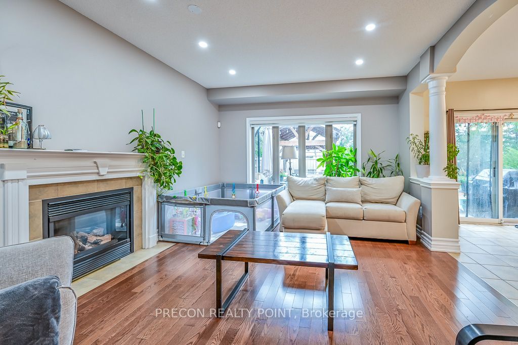 67 Jeffrey Drive Property Photo 11