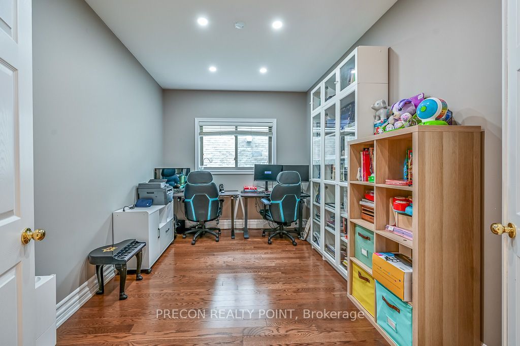 67 Jeffrey Drive Property Photo 19