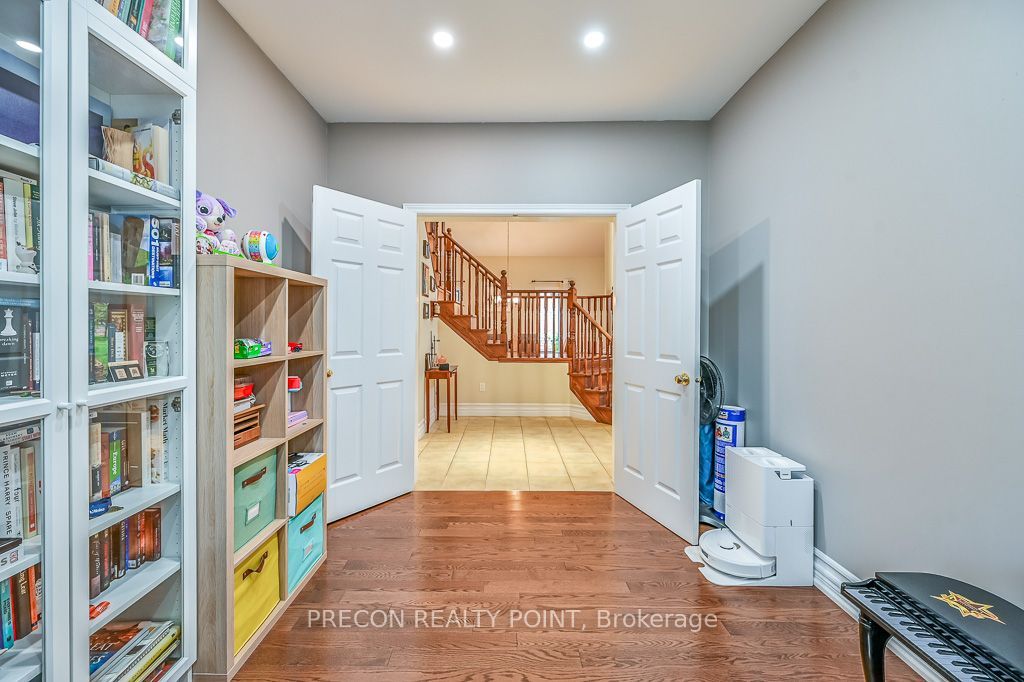 67 Jeffrey Drive Property Photo 20