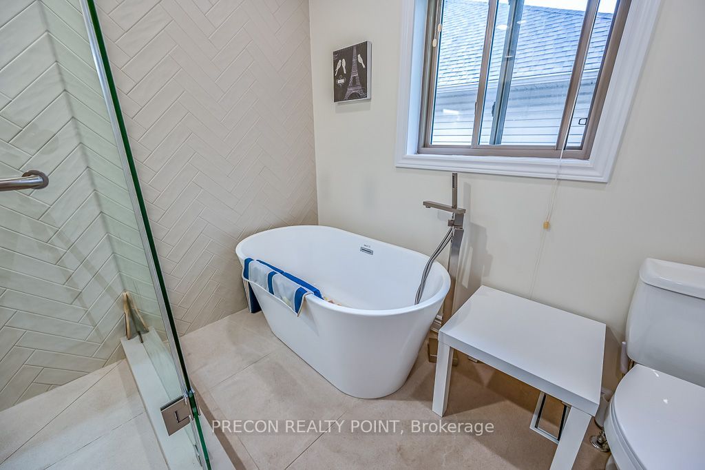 67 Jeffrey Drive Property Photo 25