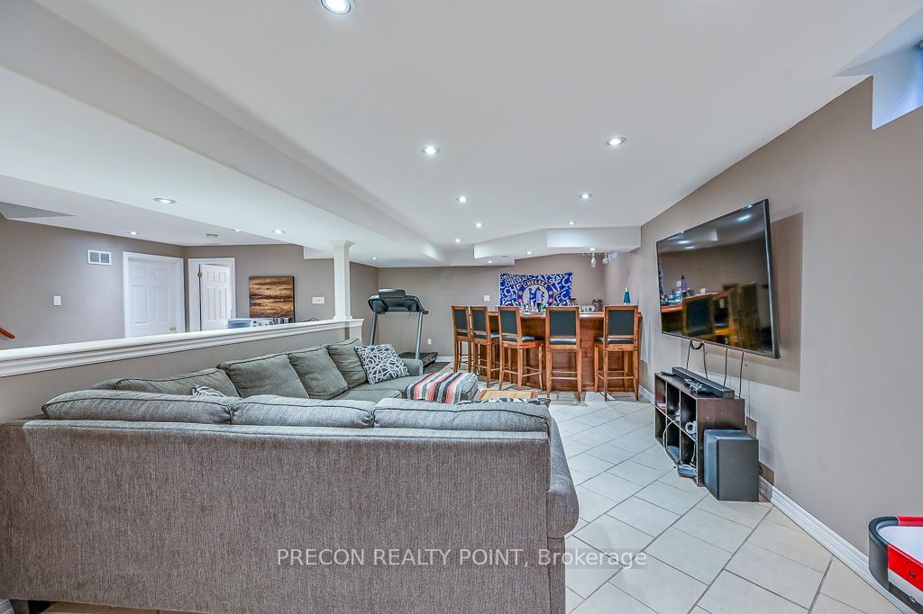 67 Jeffrey Drive Property Photo 34