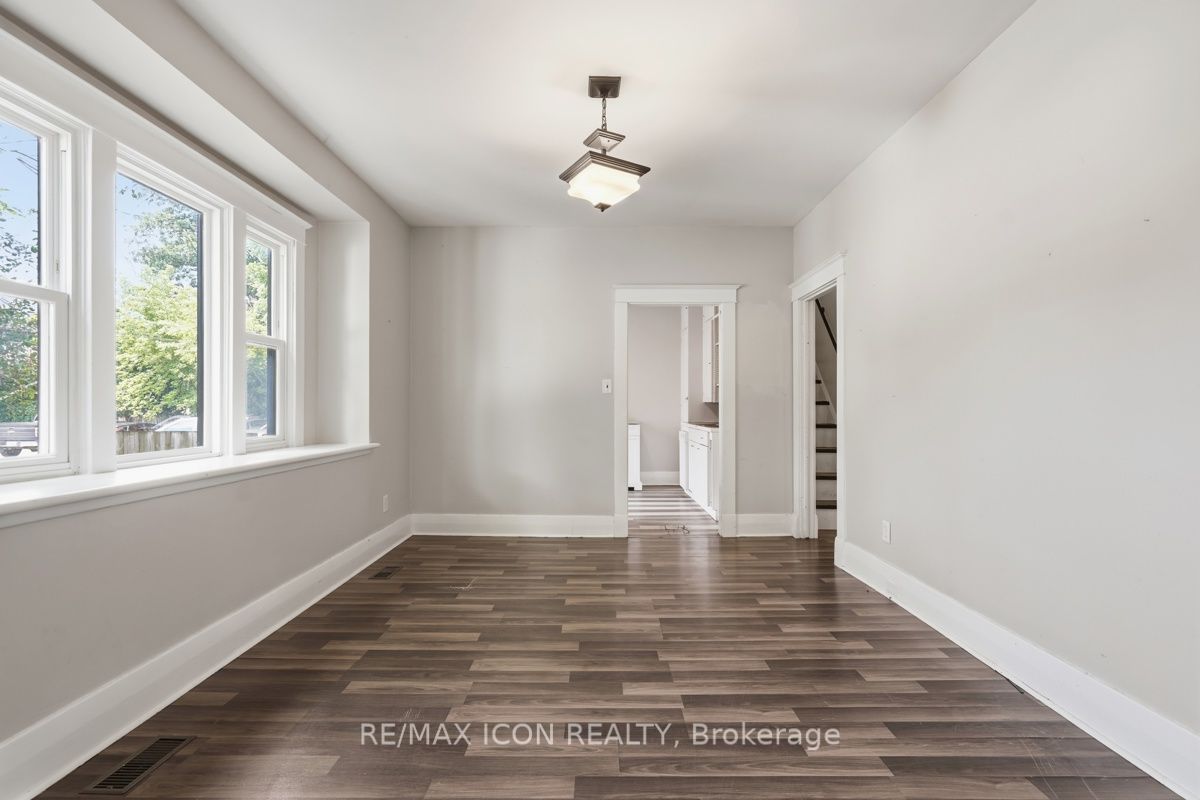 31 Mount Pleasant Avenue Property Photo 10