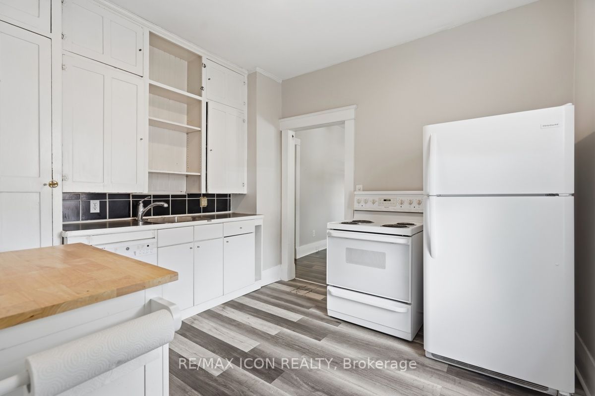 31 Mount Pleasant Avenue Property Photo 12