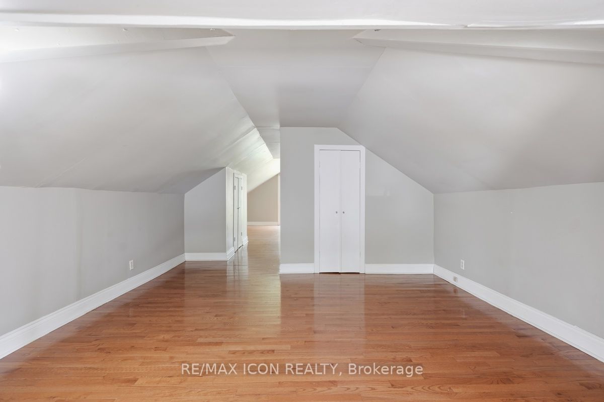 31 Mount Pleasant Avenue Property Photo 26